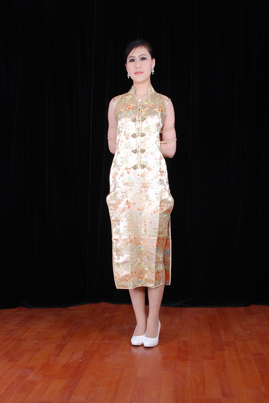 [神艺缘] 2010.03.27 No.002 模特 芷若