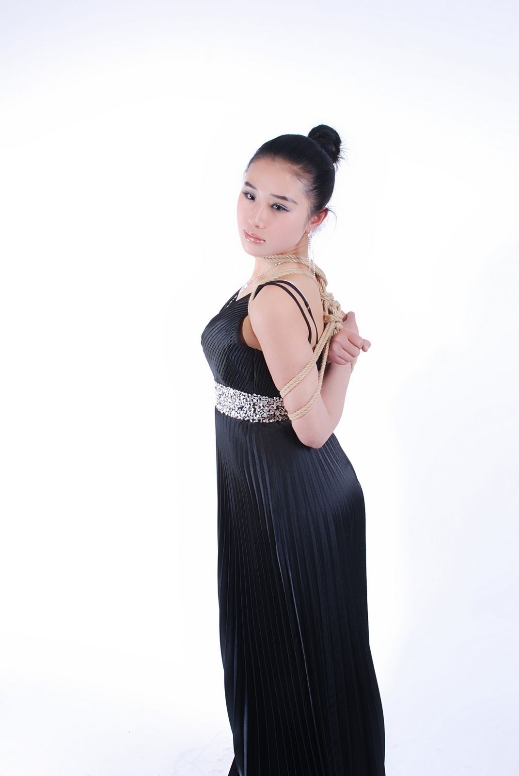 [神艺缘] 2010.03.28 No.003 模特 馨媛