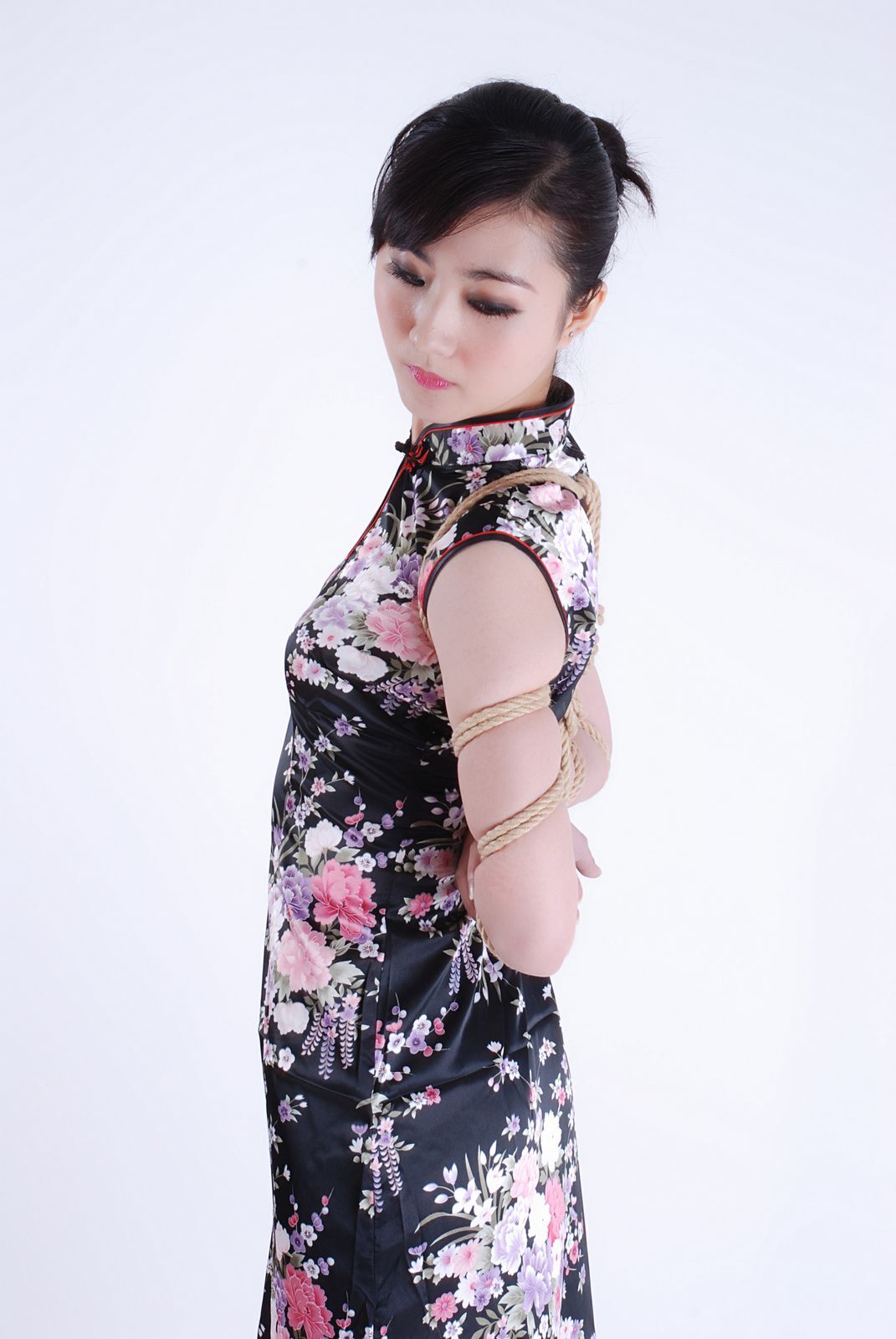 [神艺缘] 2010.04.01 No.007 模特 甜甜