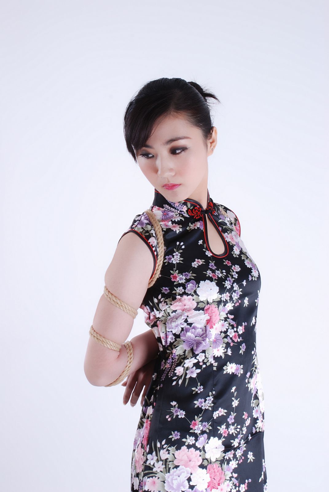 [神艺缘] 2010.04.01 No.007 模特 甜甜