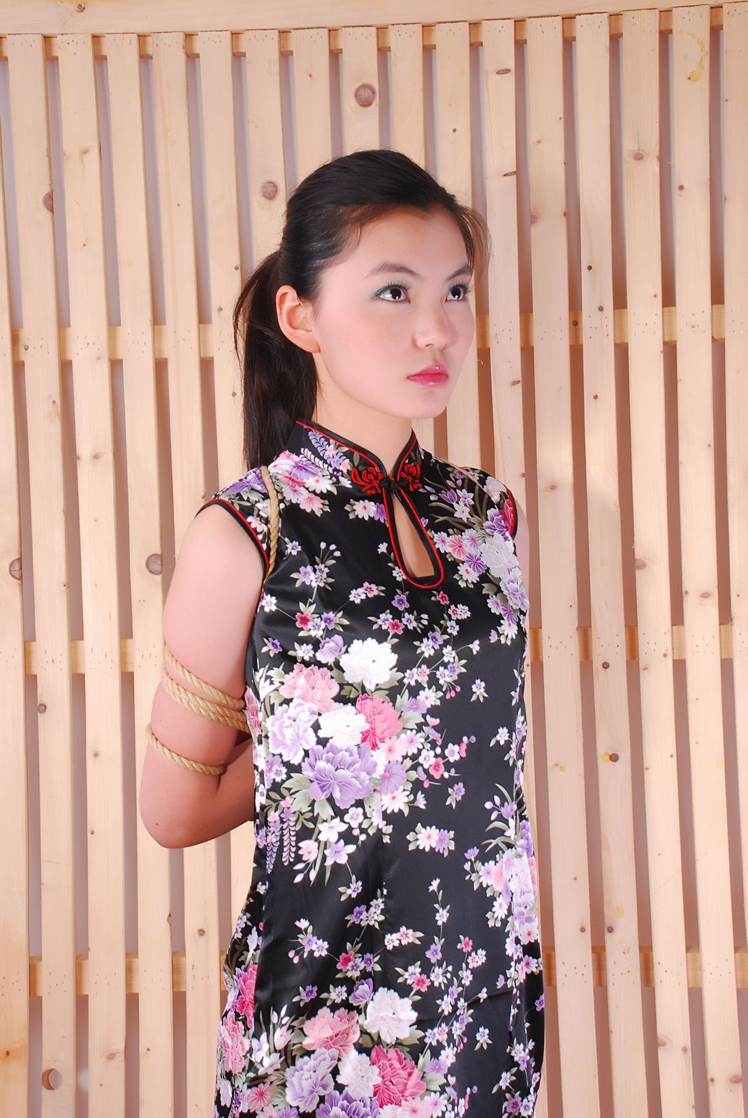 [神艺缘] 2010.04.08 No.008 模特 馨媛,甜甜