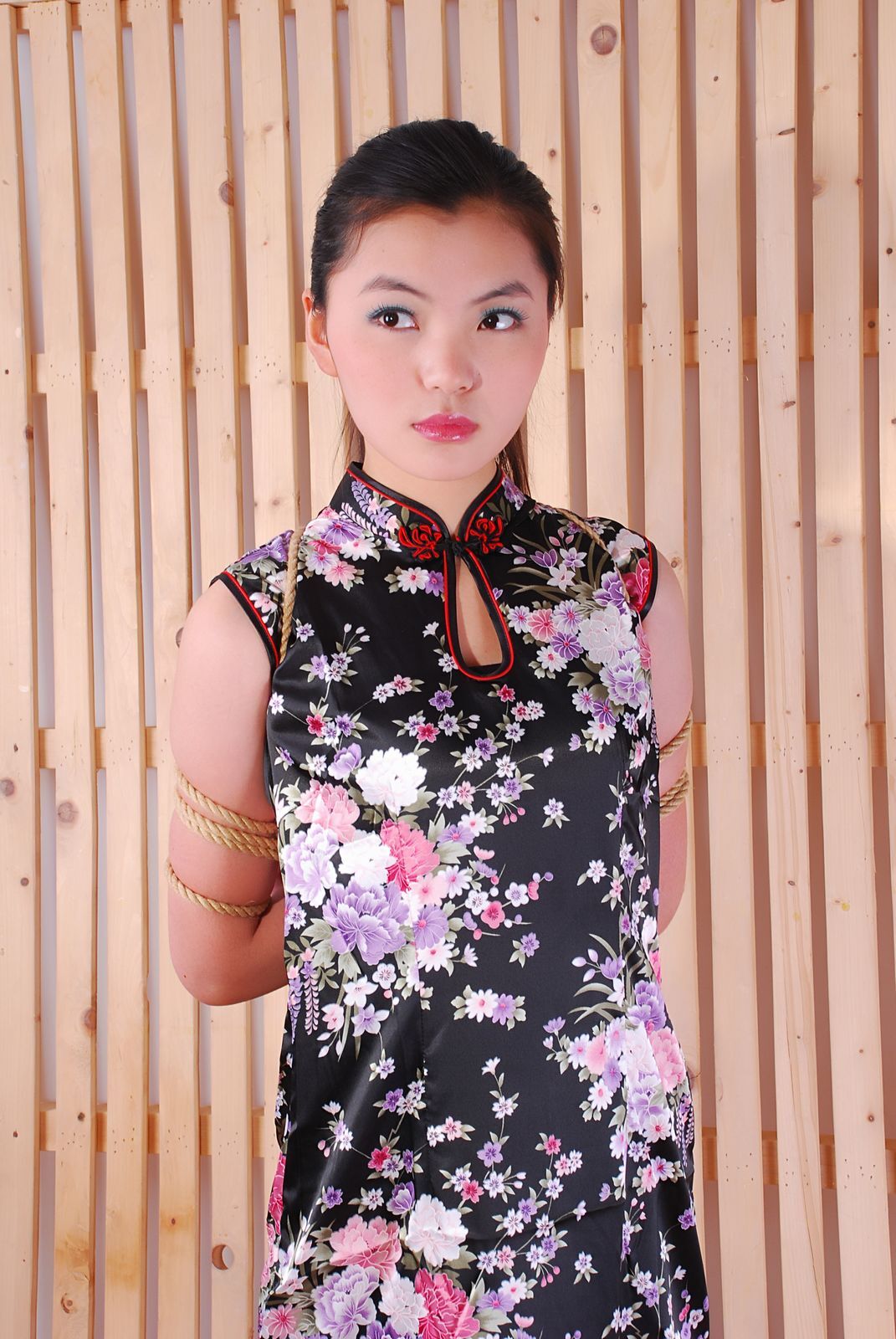 [神艺缘] 2010.04.08 No.008 模特 馨媛,甜甜