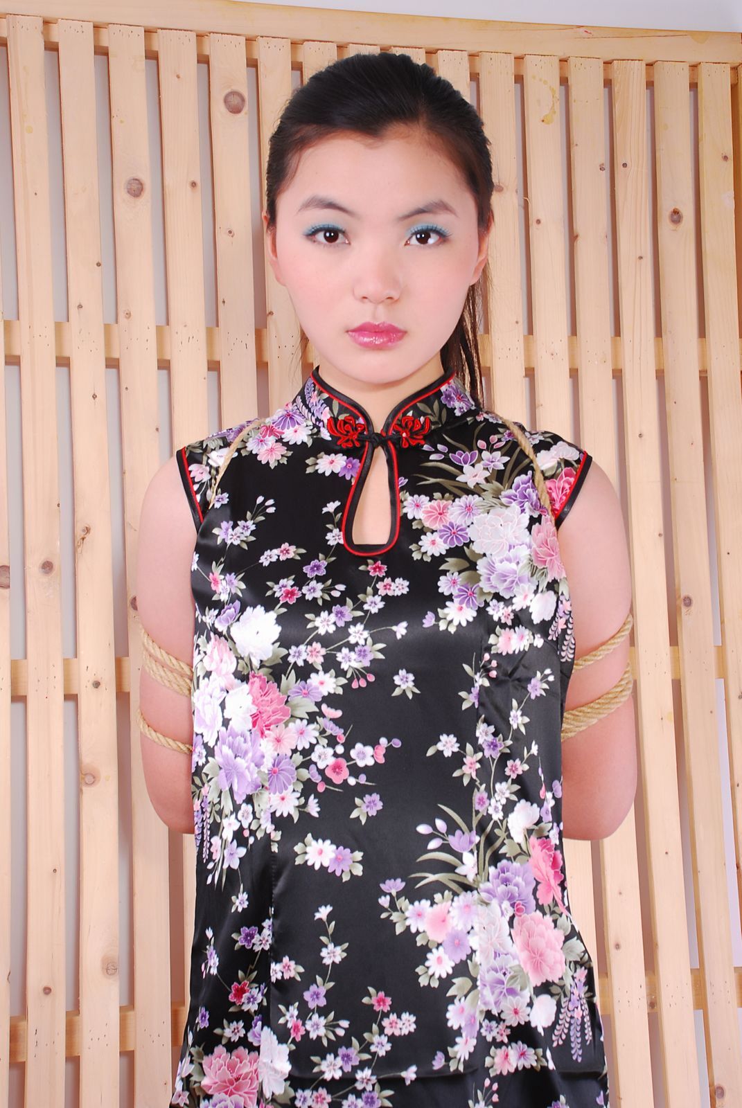 [神艺缘] 2010.04.08 No.008 模特 馨媛,甜甜