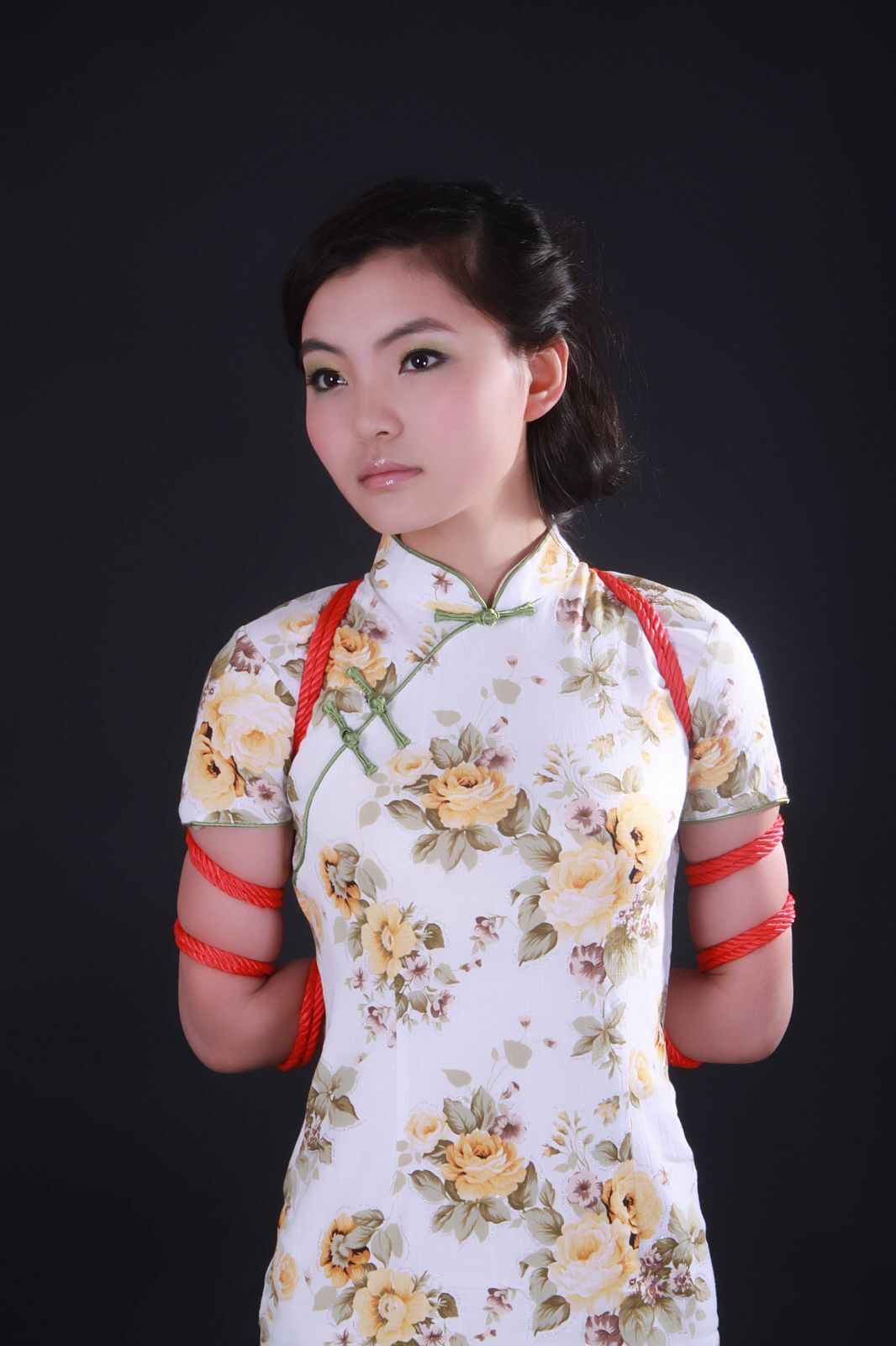 [神艺缘] 2010.04.20 No.015 模特 雨婷