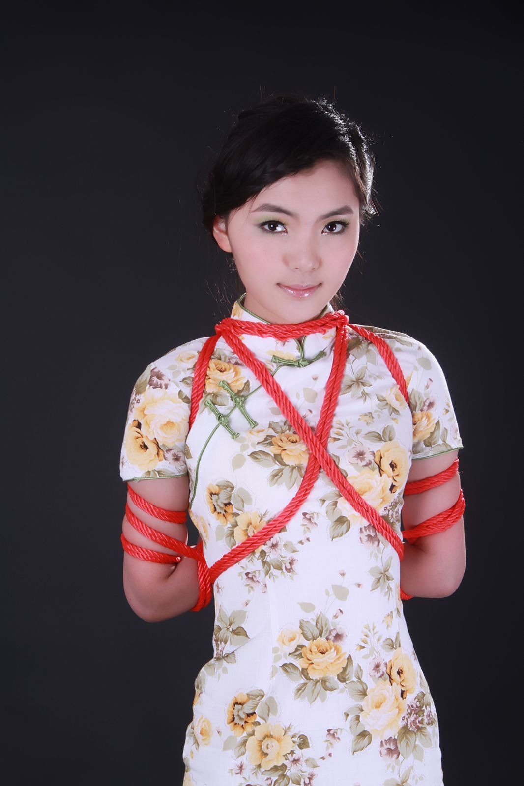 [神艺缘] 2010.04.20 No.015 模特 雨婷