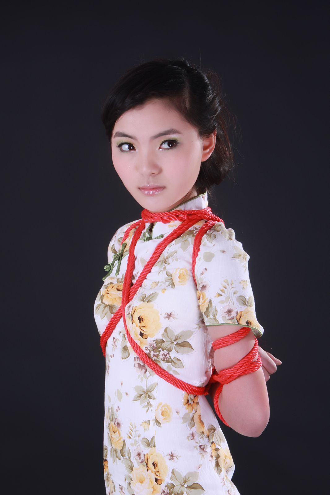 [神艺缘] 2010.04.20 No.015 模特 雨婷