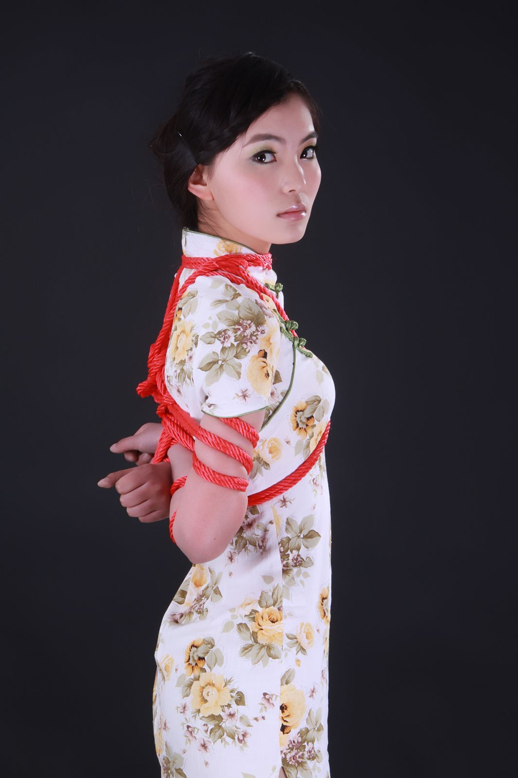 [神艺缘] 2010.04.20 No.015 模特 雨婷