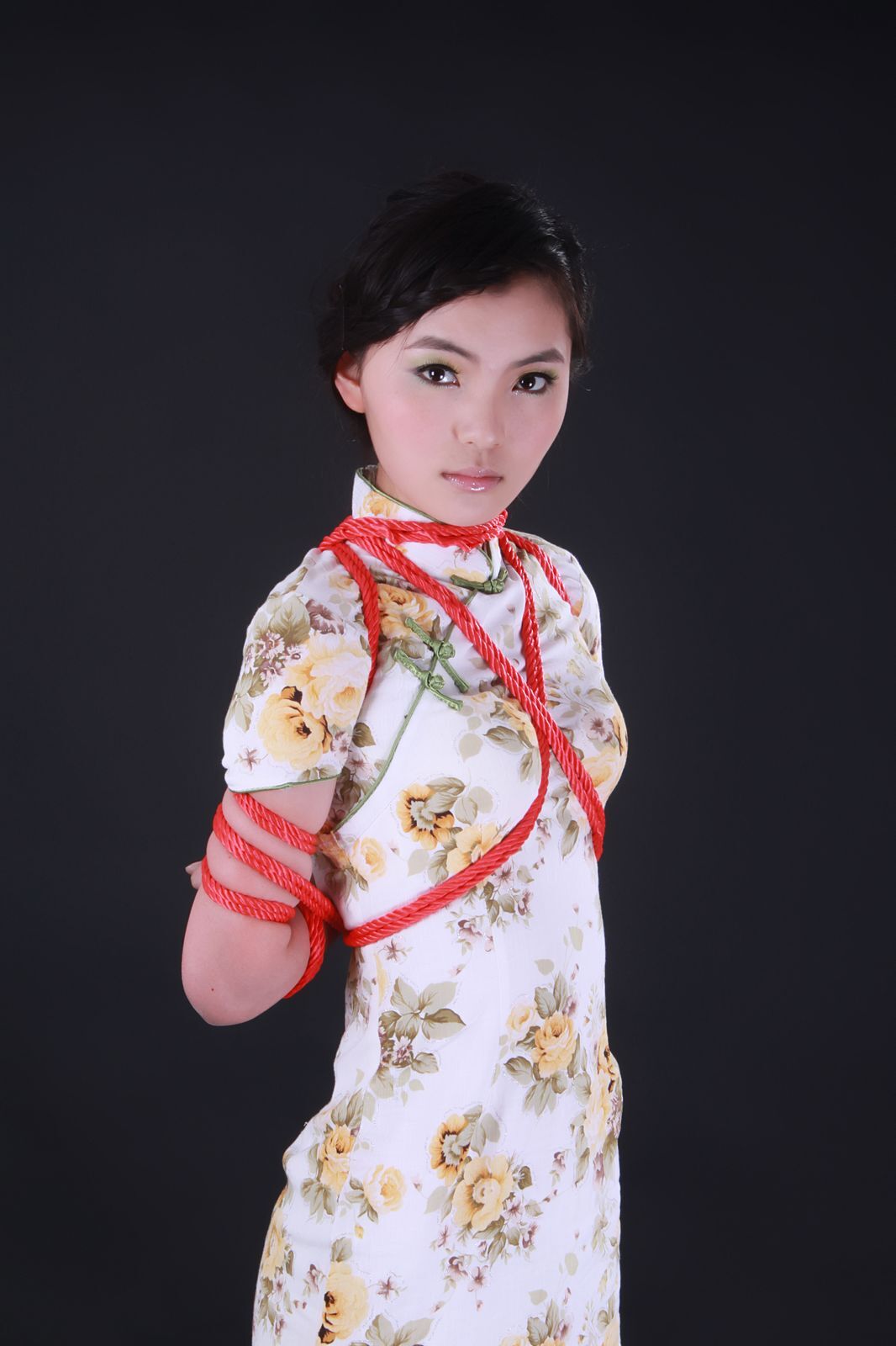 [神艺缘] 2010.04.20 No.015 模特 雨婷