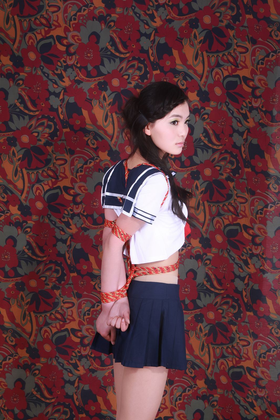 [神艺缘] 2010.04.20 No.015 模特 雨婷