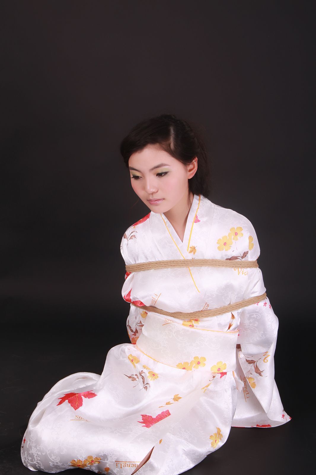 [神艺缘] 2010.04.20 No.015 模特 雨婷