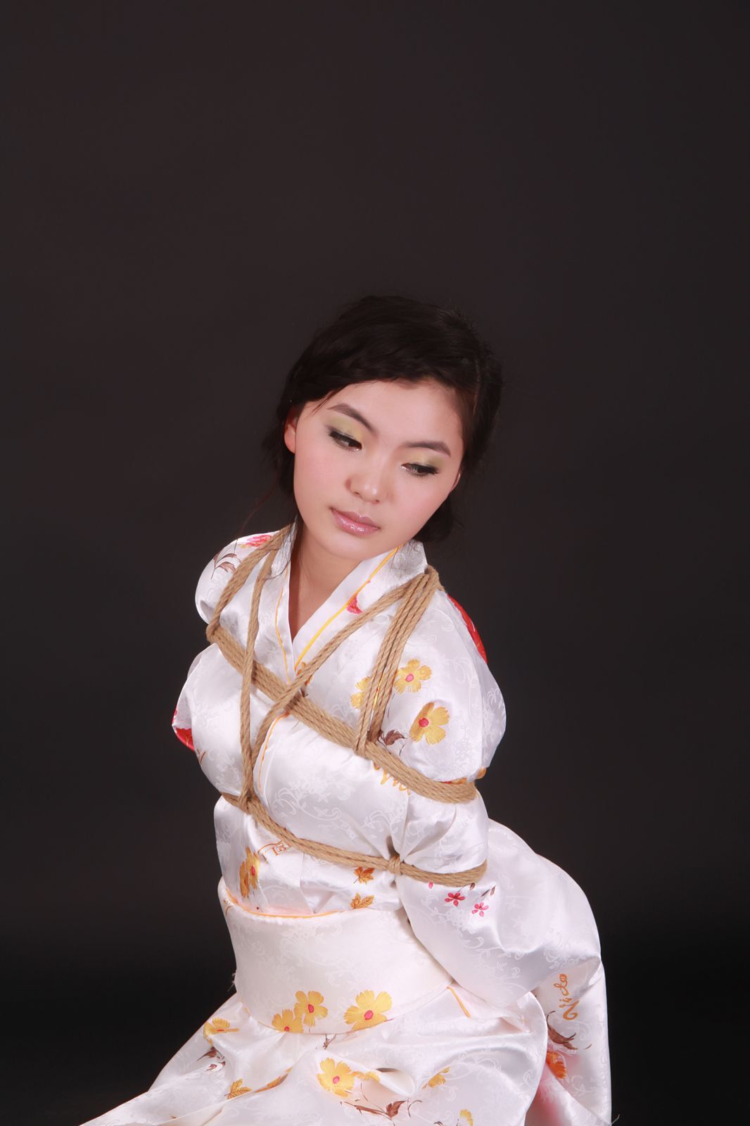 [神艺缘] 2010.04.20 No.015 模特 雨婷