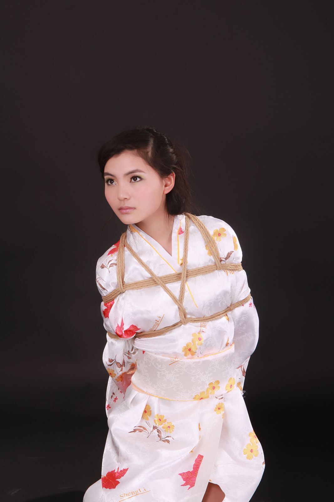 [神艺缘] 2010.04.20 No.015 模特 雨婷