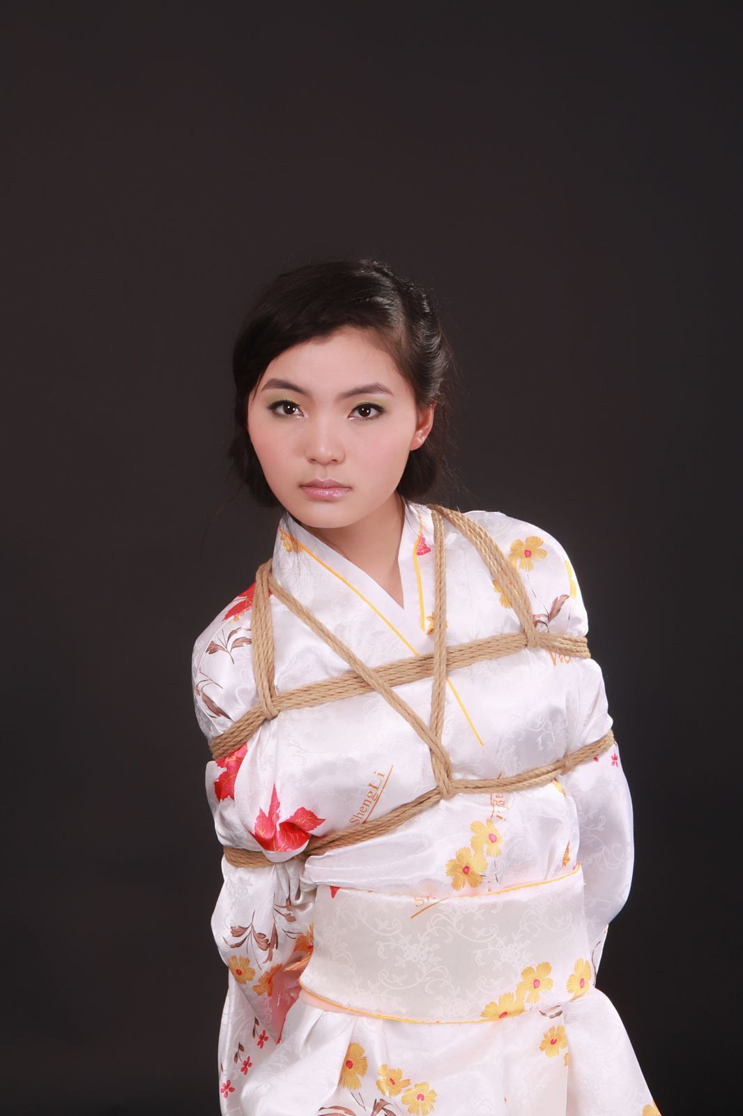 [神艺缘] 2010.04.20 No.015 模特 雨婷