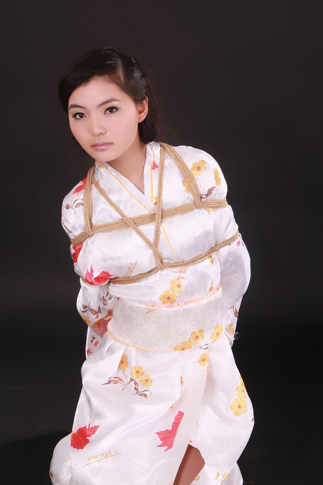 [神艺缘] 2010.04.20 No.015 模特 雨婷