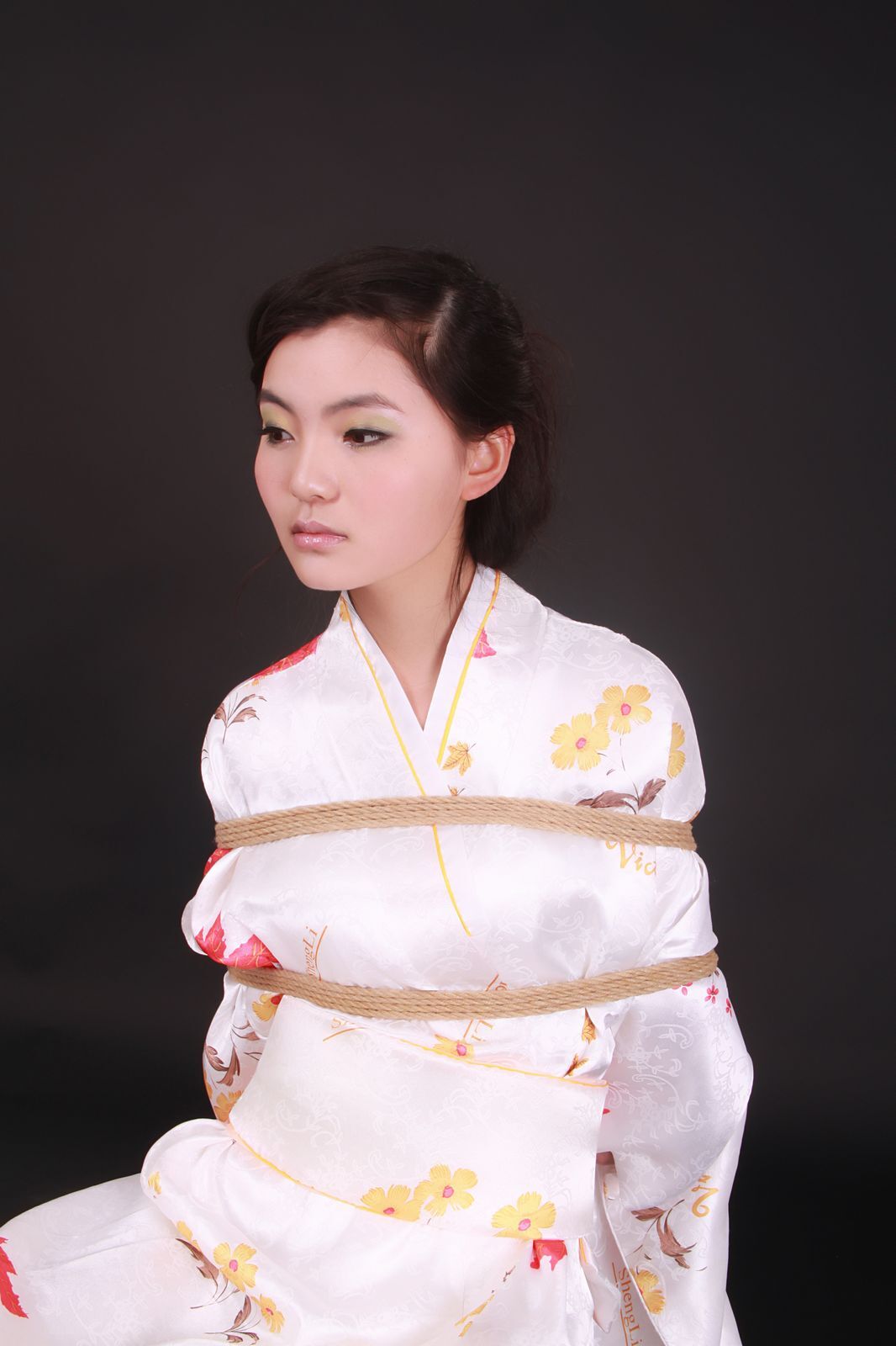 [神艺缘] 2010.04.20 No.015 模特 雨婷