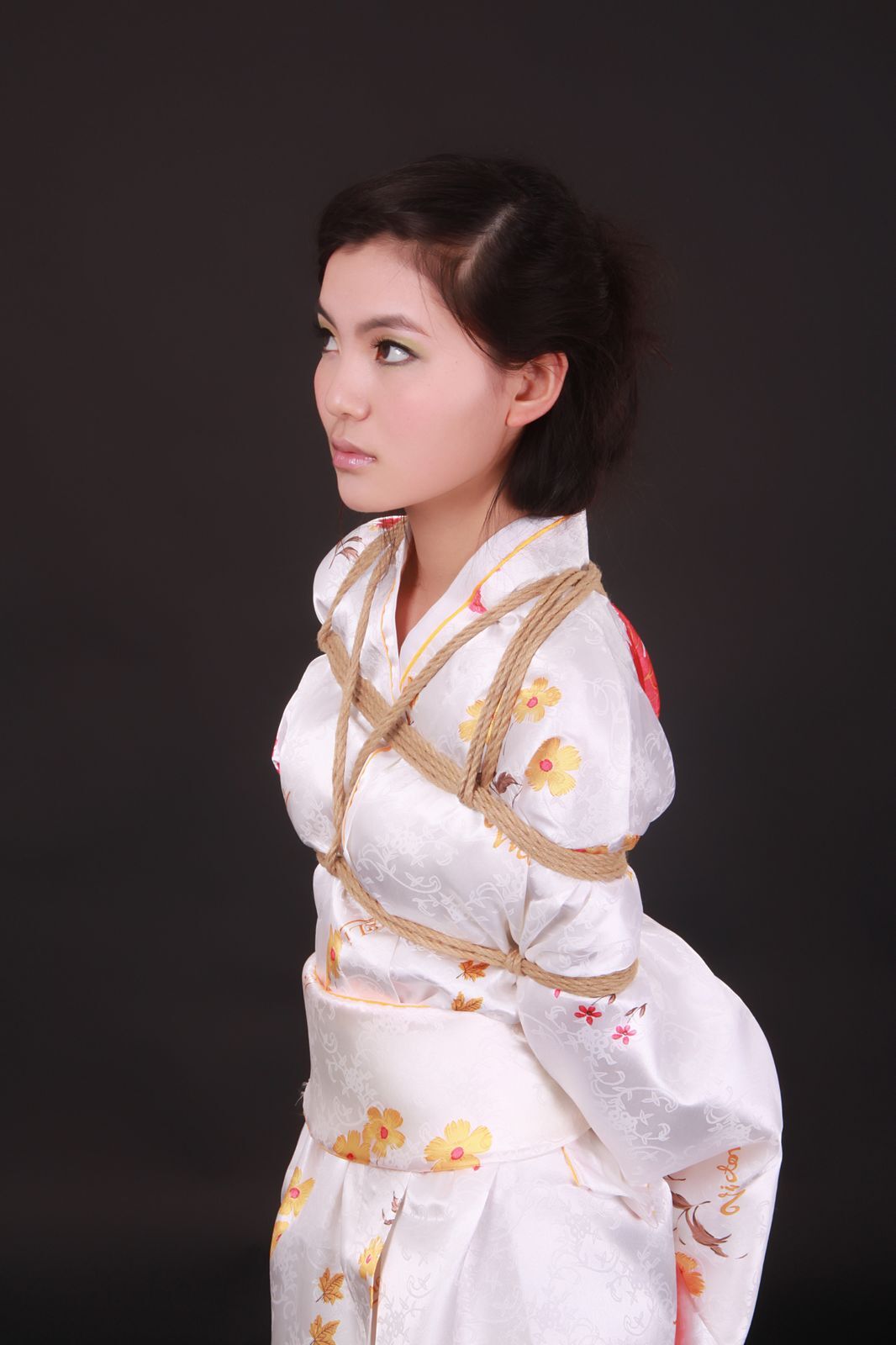 [神艺缘] 2010.04.20 No.015 模特 雨婷