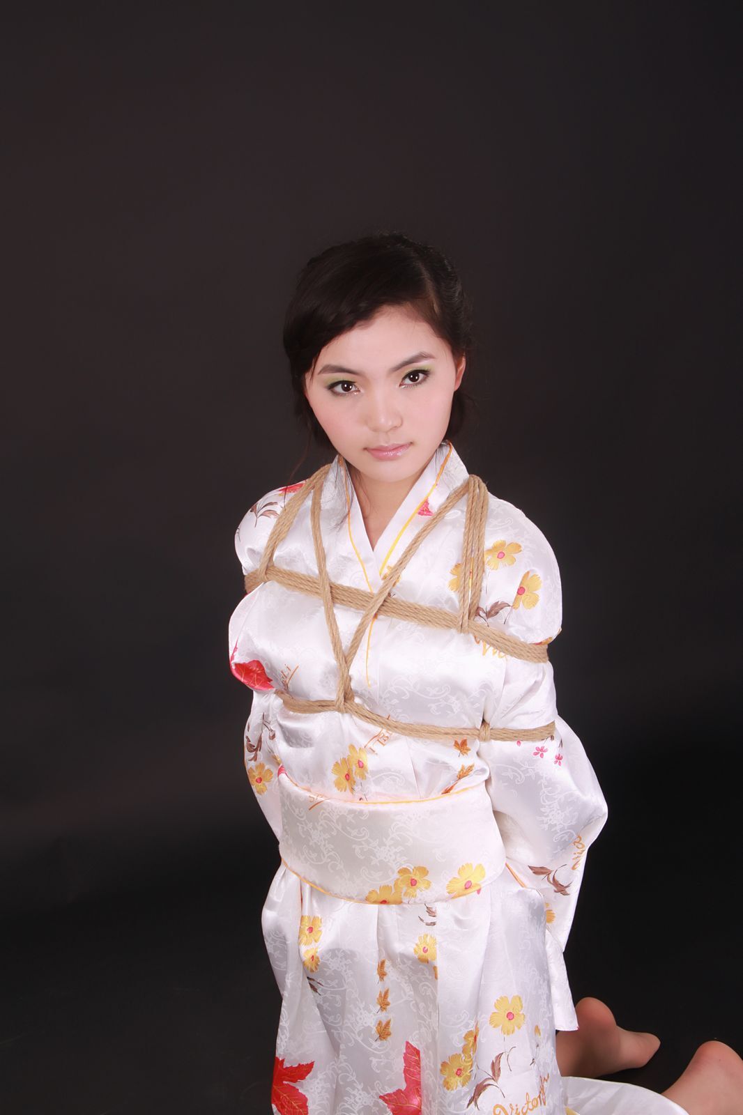 [神艺缘] 2010.04.20 No.015 模特 雨婷