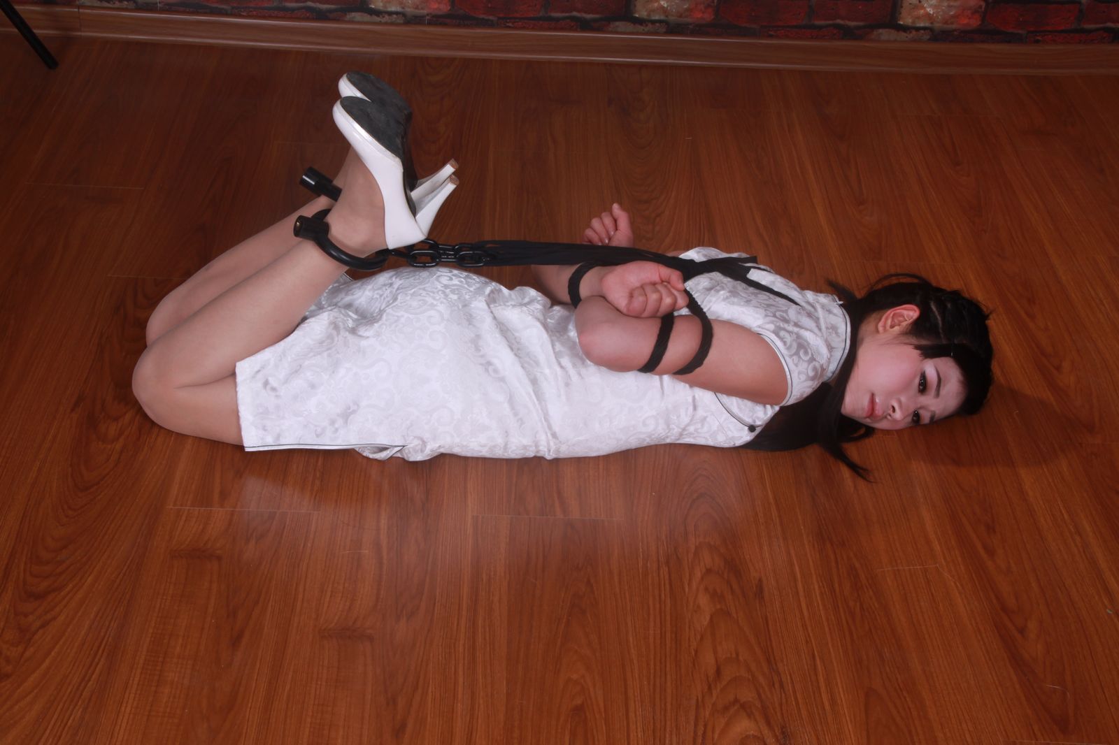 [神艺缘] 2010.05.08 No.020 模特 甜甜,馨媛