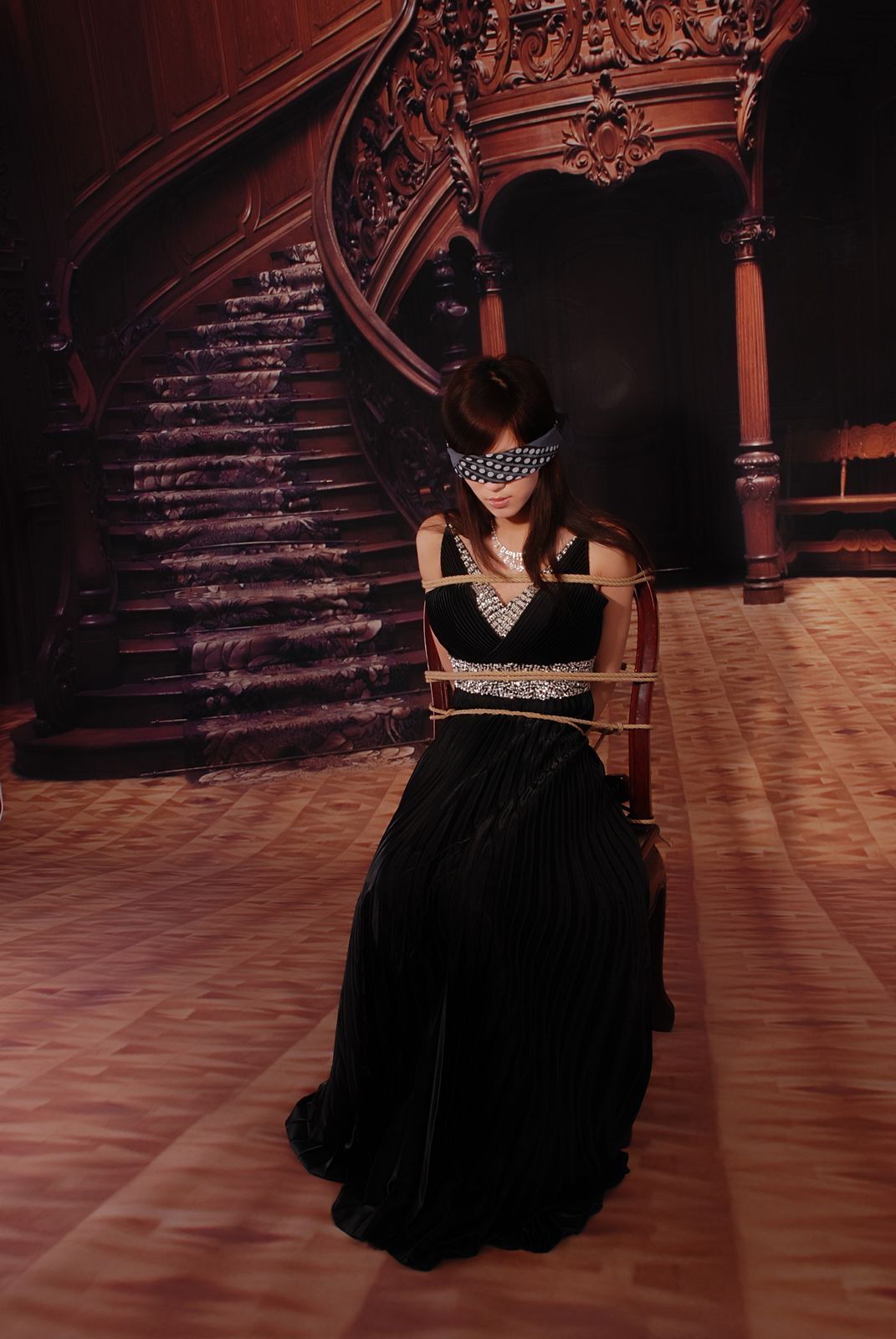 [绳艺缘] 悦彤-- 黑色魅影