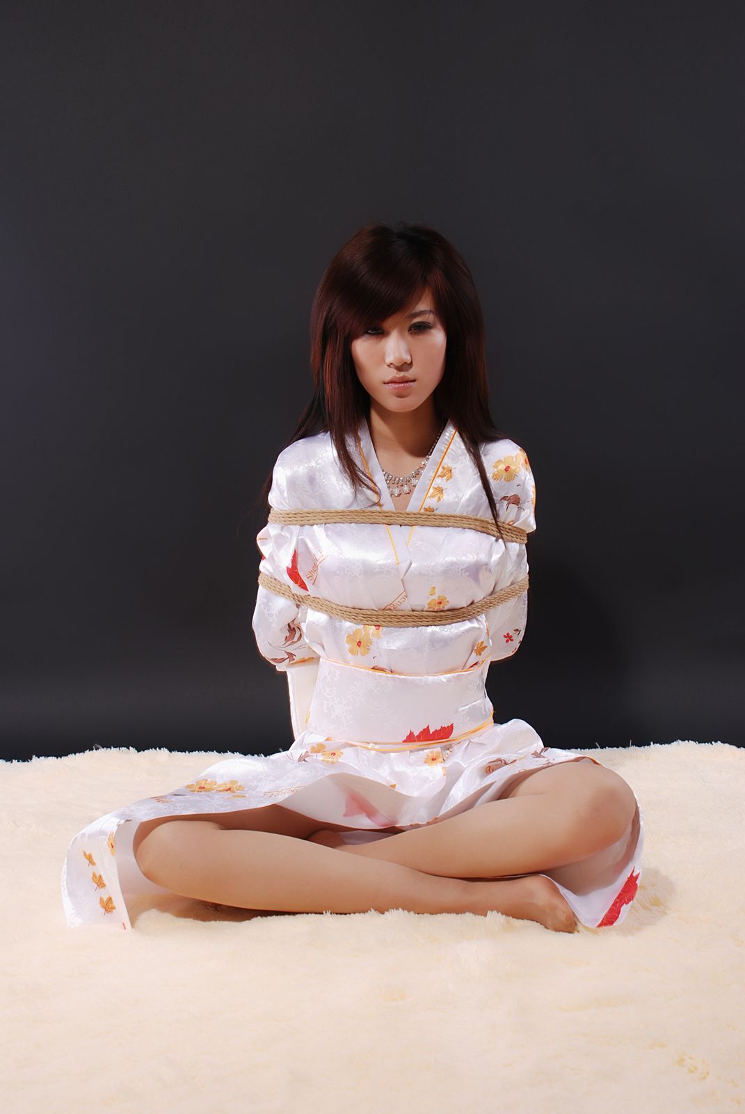 [绳艺缘] 悦彤-- 日本名媛