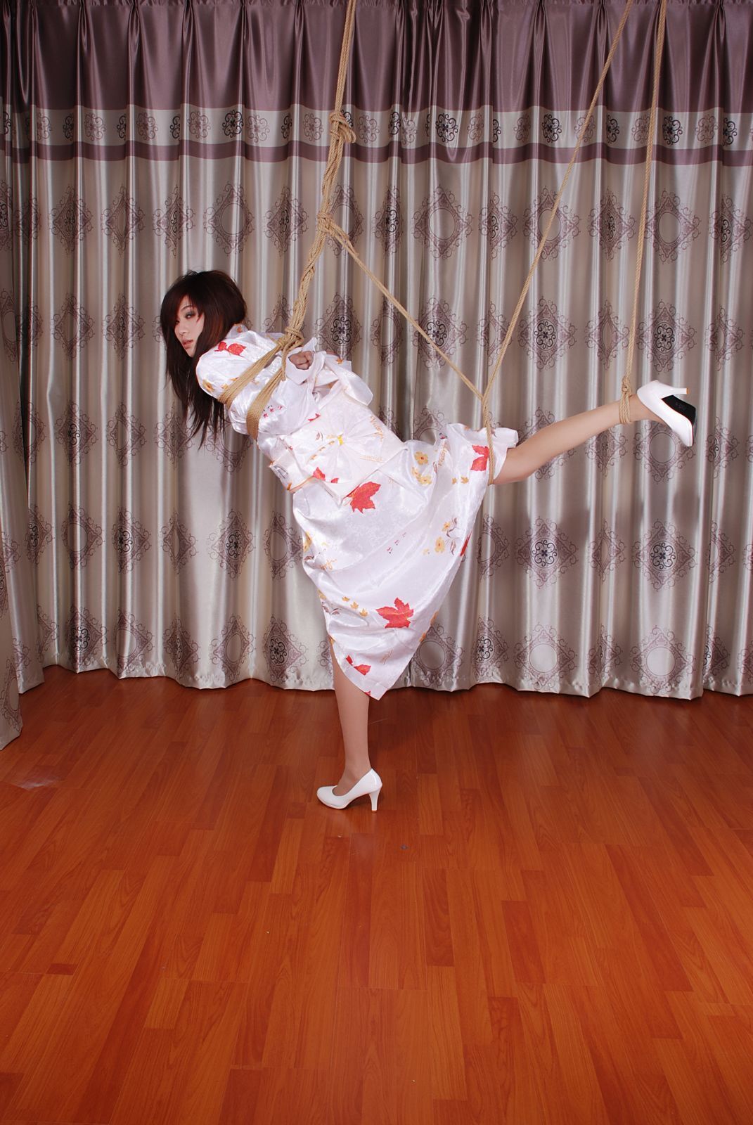 [绳艺缘] 悦彤-- 日本名媛