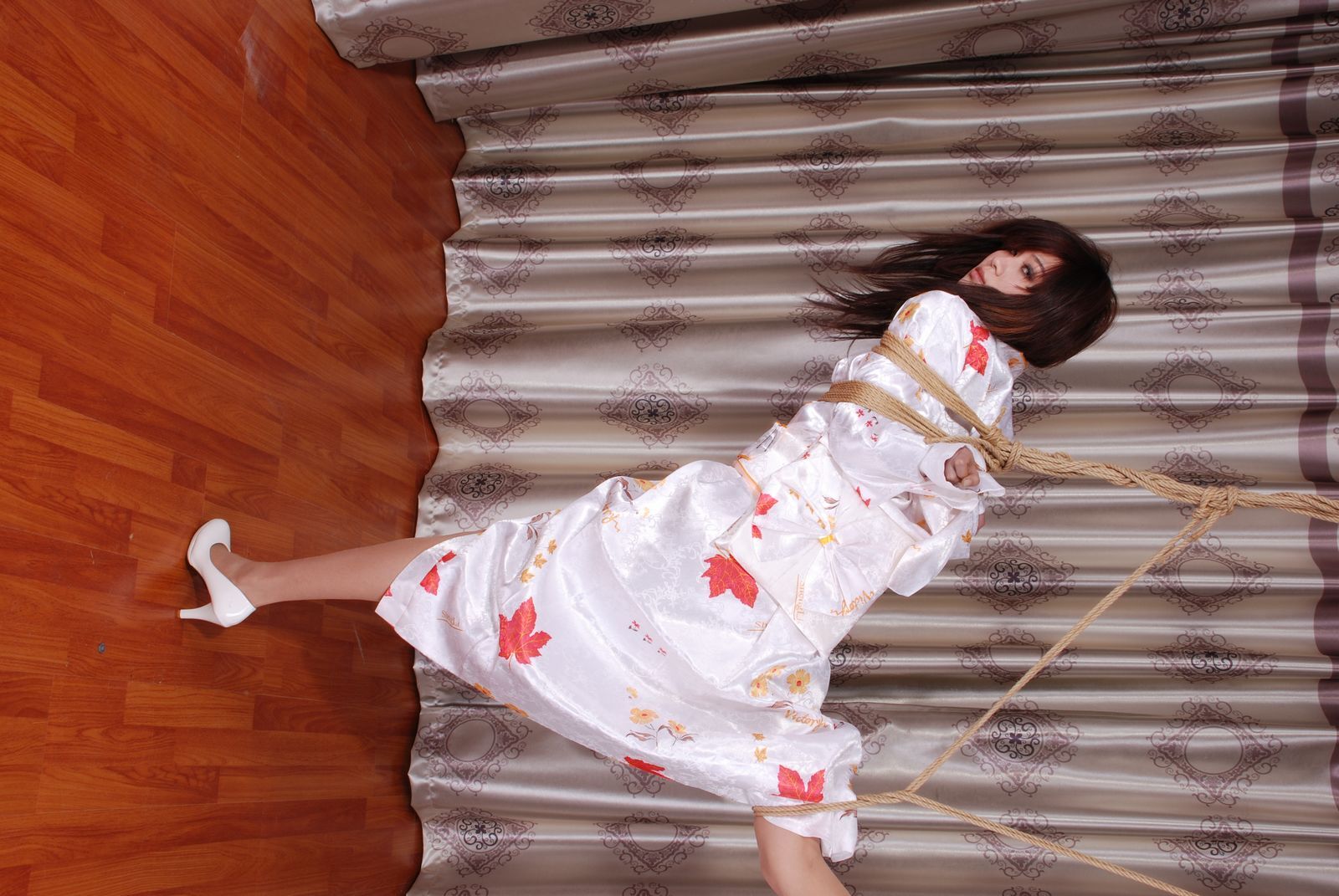 [绳艺缘] 悦彤-- 日本名媛