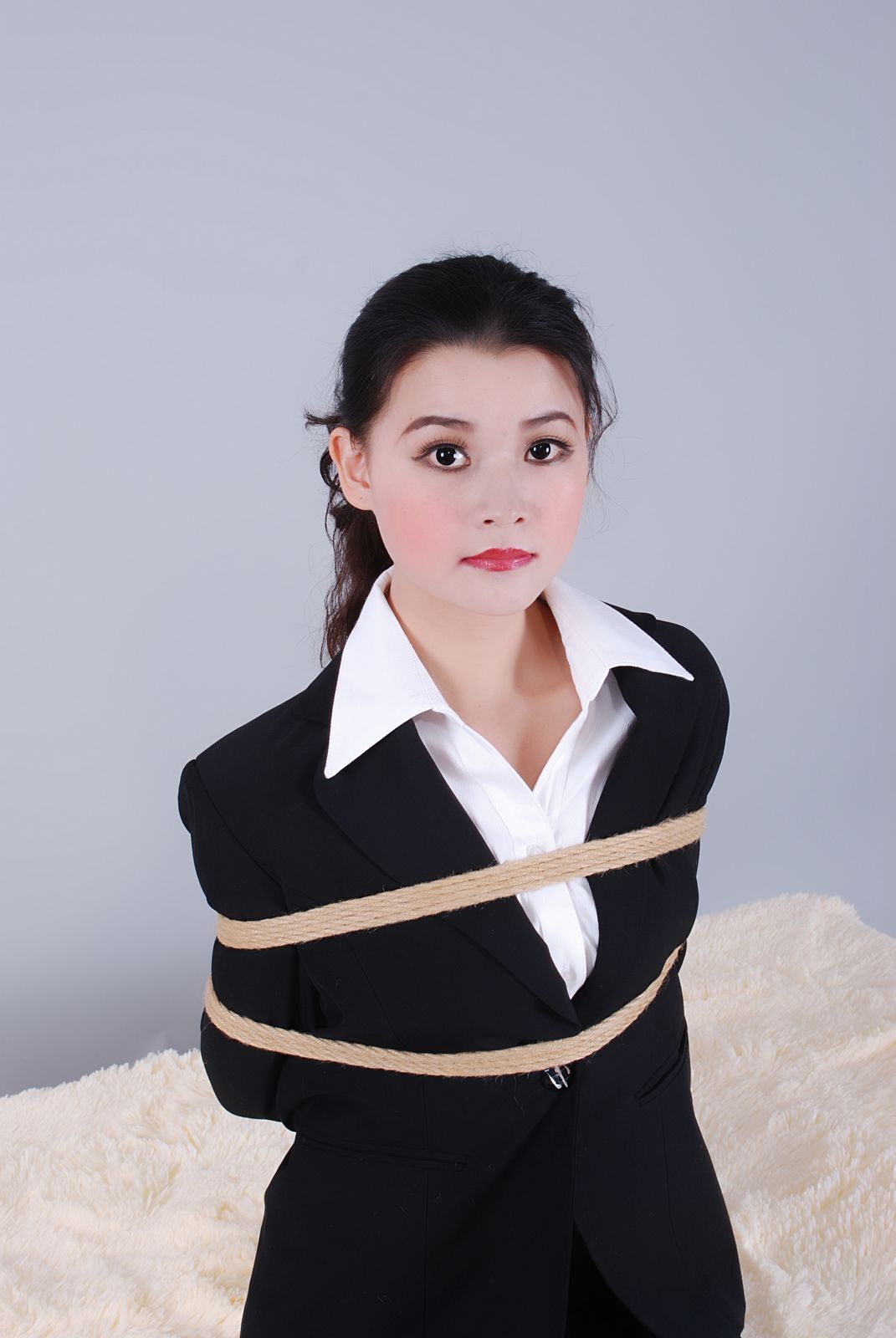 嘉欣--职场丽人 绳艺缘