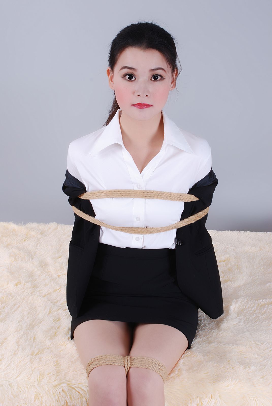 嘉欣--职场丽人 绳艺缘