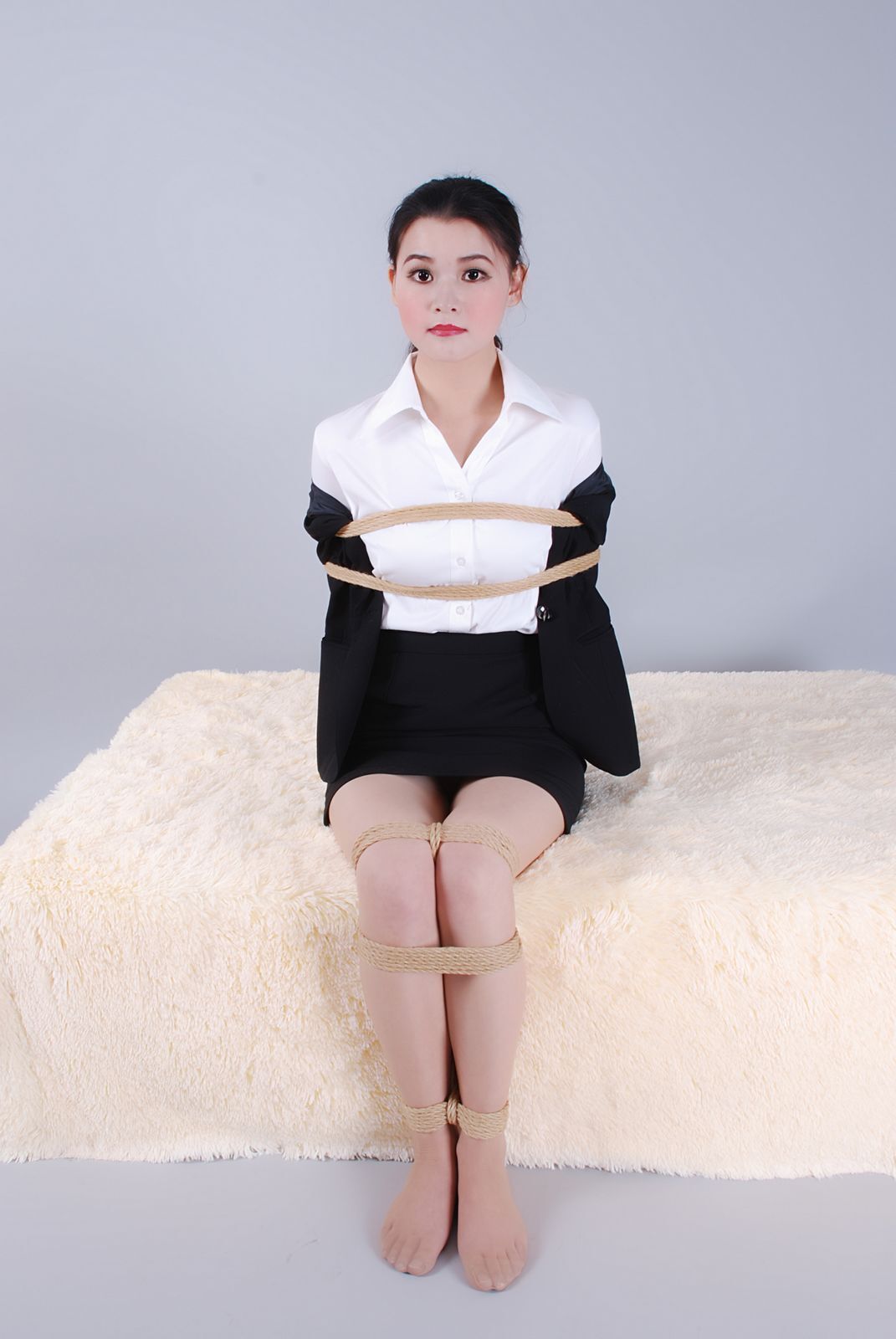 嘉欣--职场丽人 绳艺缘