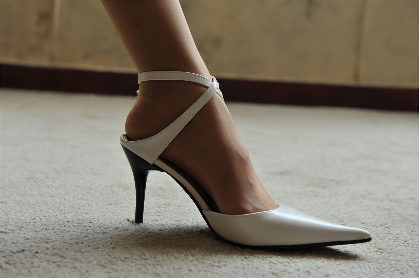 [丝间舞]Vip NO.514  白色是最纯洁的又是最具幻想的