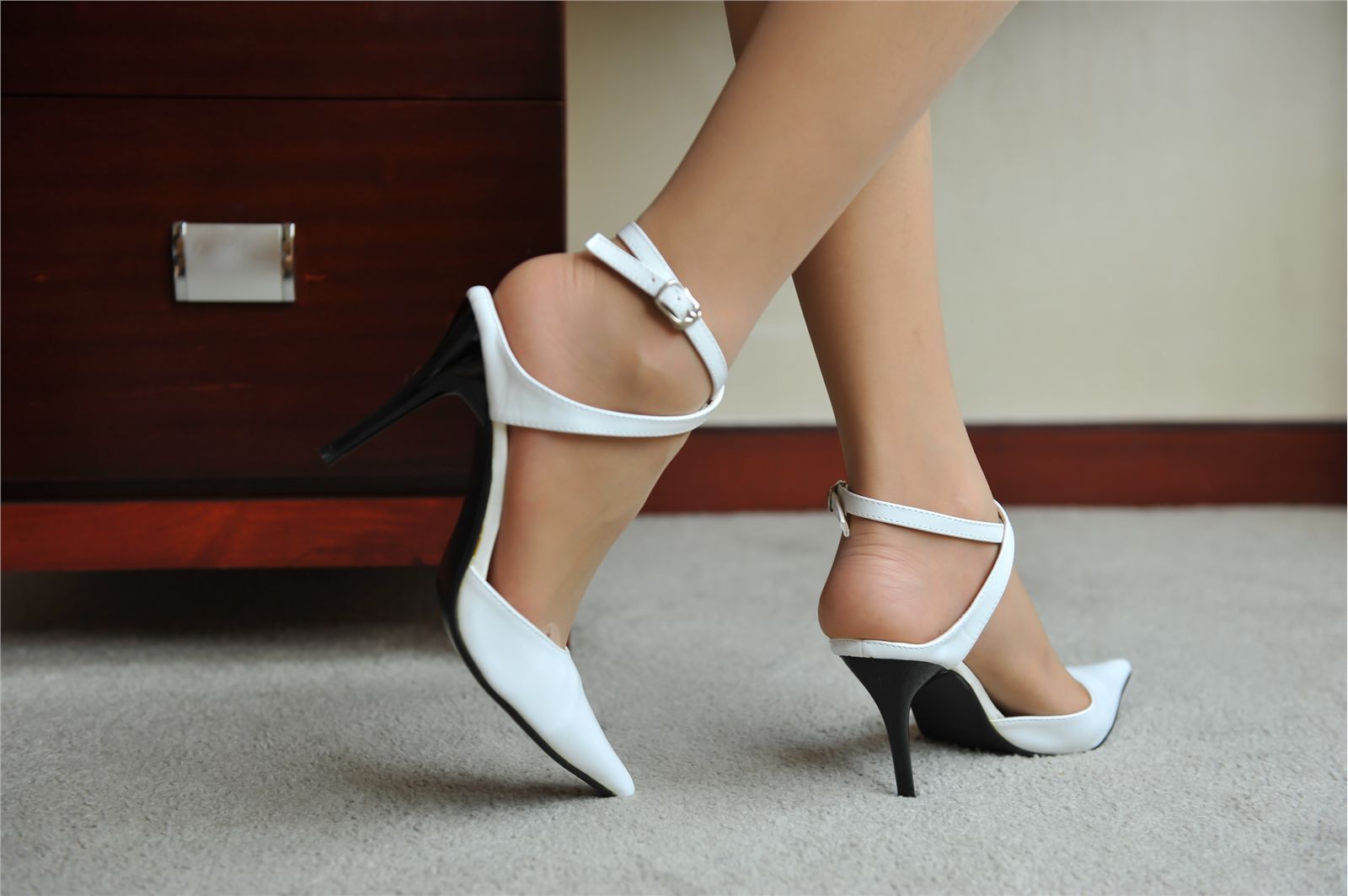 [丝间舞]Vip NO.514  白色是最纯洁的又是最具幻想的