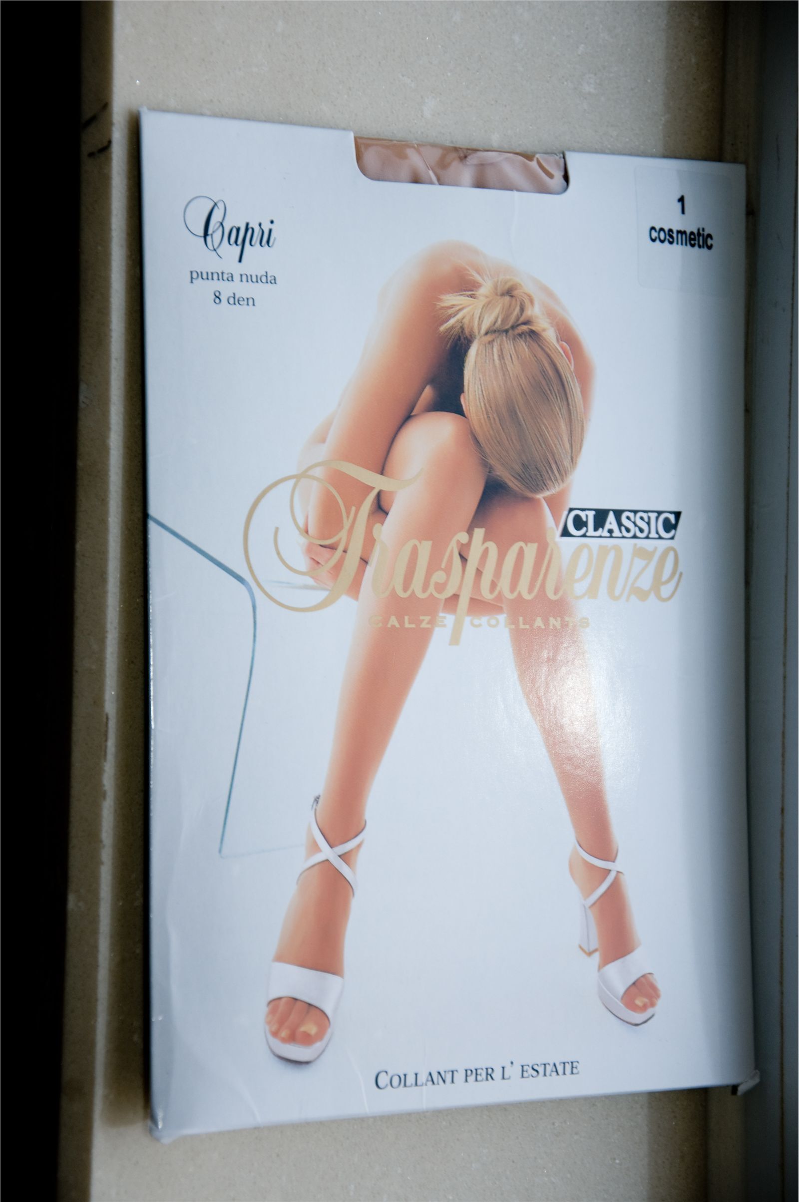 [丝宝] 2013.04.01 非常VIP第3期完整原版 湿身丝袜诱惑