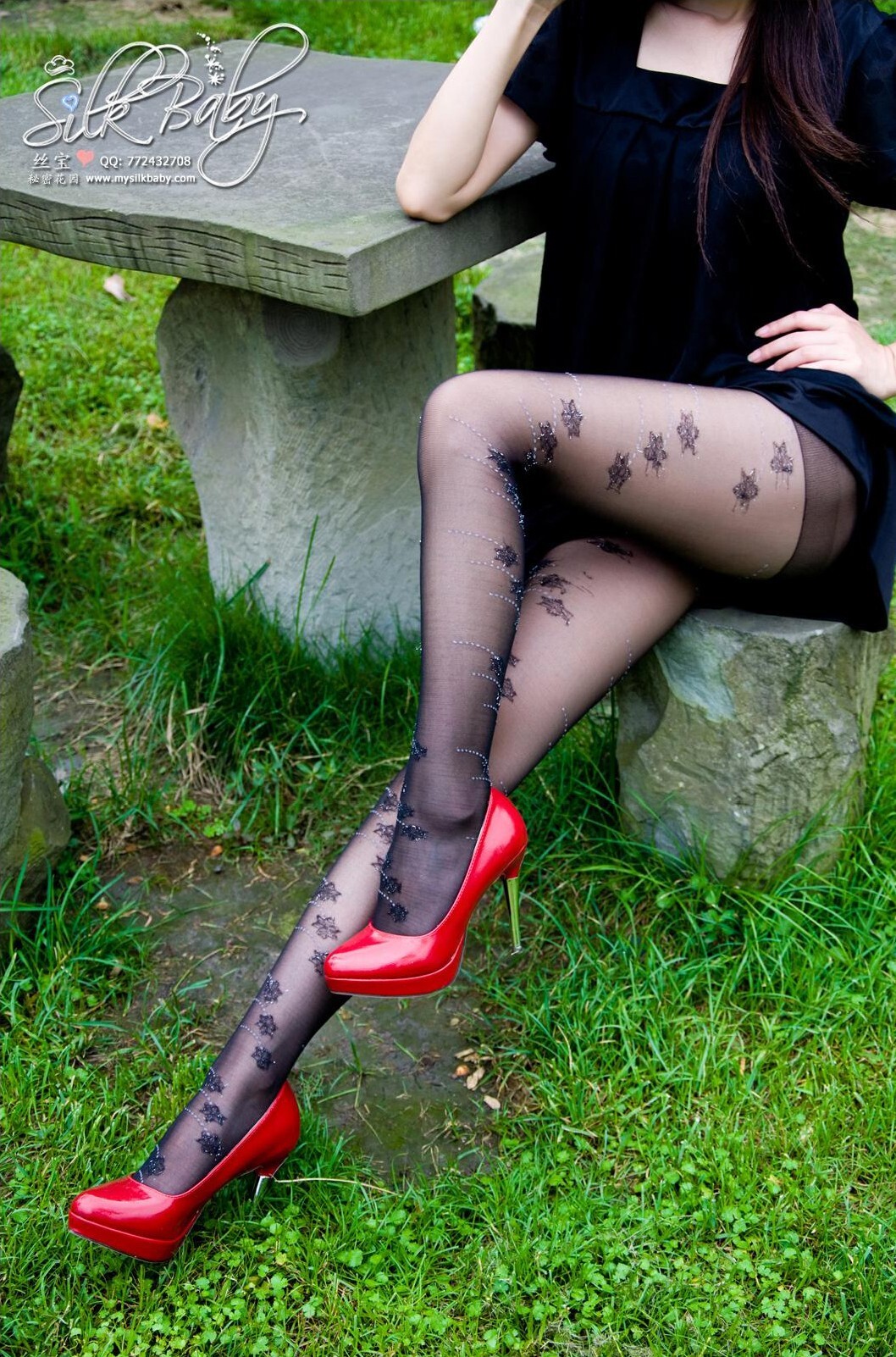 “浇灭”夏火 丝宝VIP2010系列