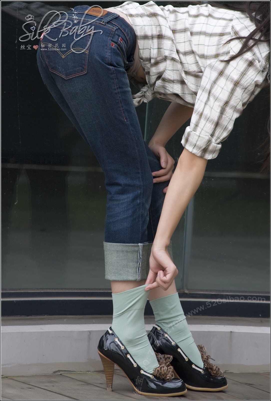 [丝宝] 2009.10 vip套图之性感邂逅牛仔裤