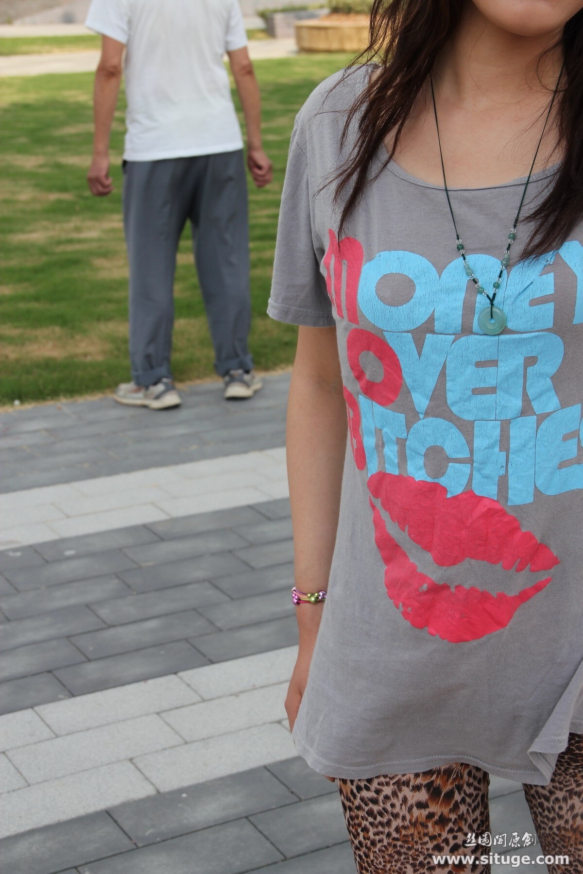 [丝图阁]最新 No.045 PingGuo 国产丝袜写真模特