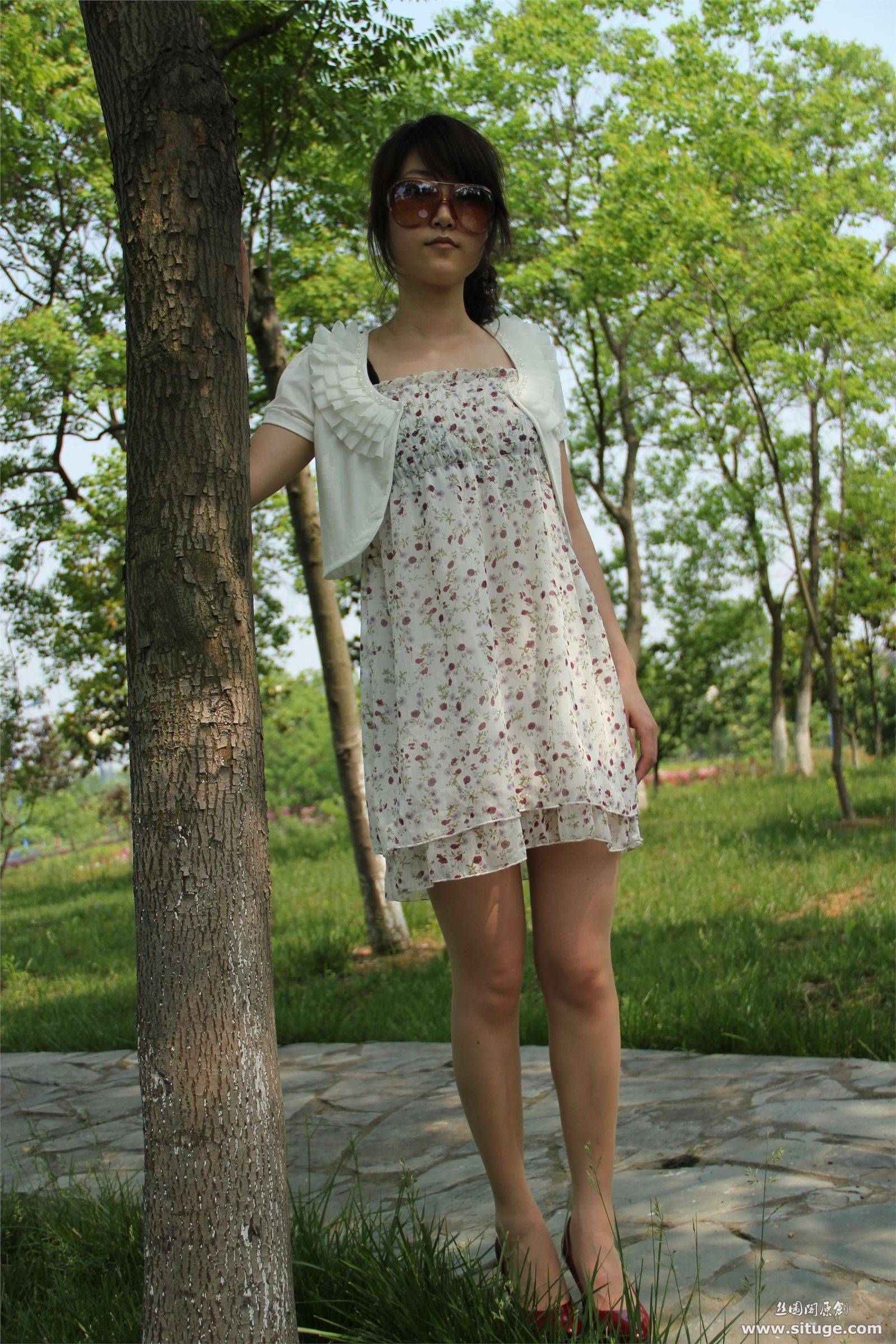 STGNo.005 SuFei [丝图阁]丝袜美腿套图