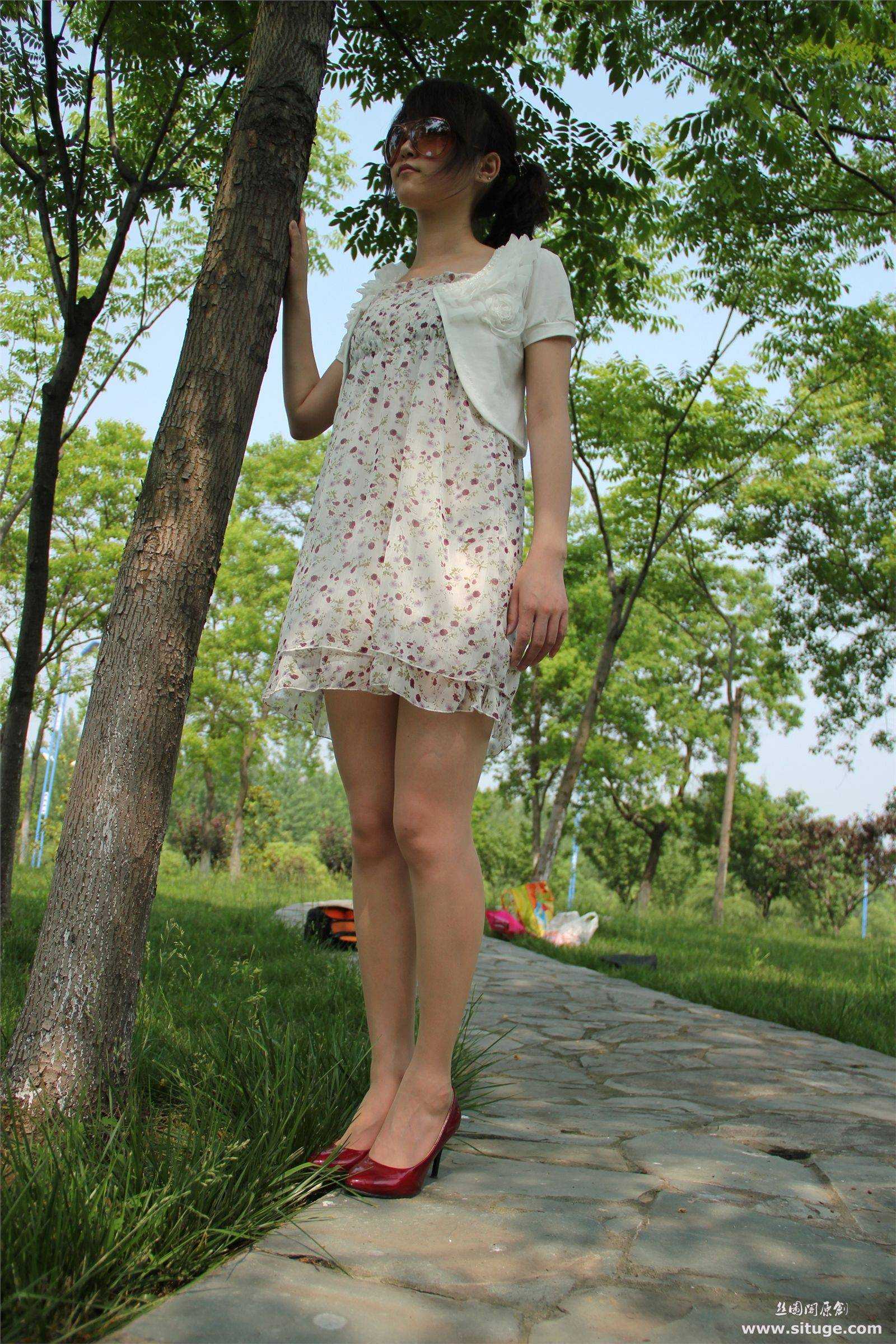 STGNo.005 SuFei [丝图阁]丝袜美腿套图