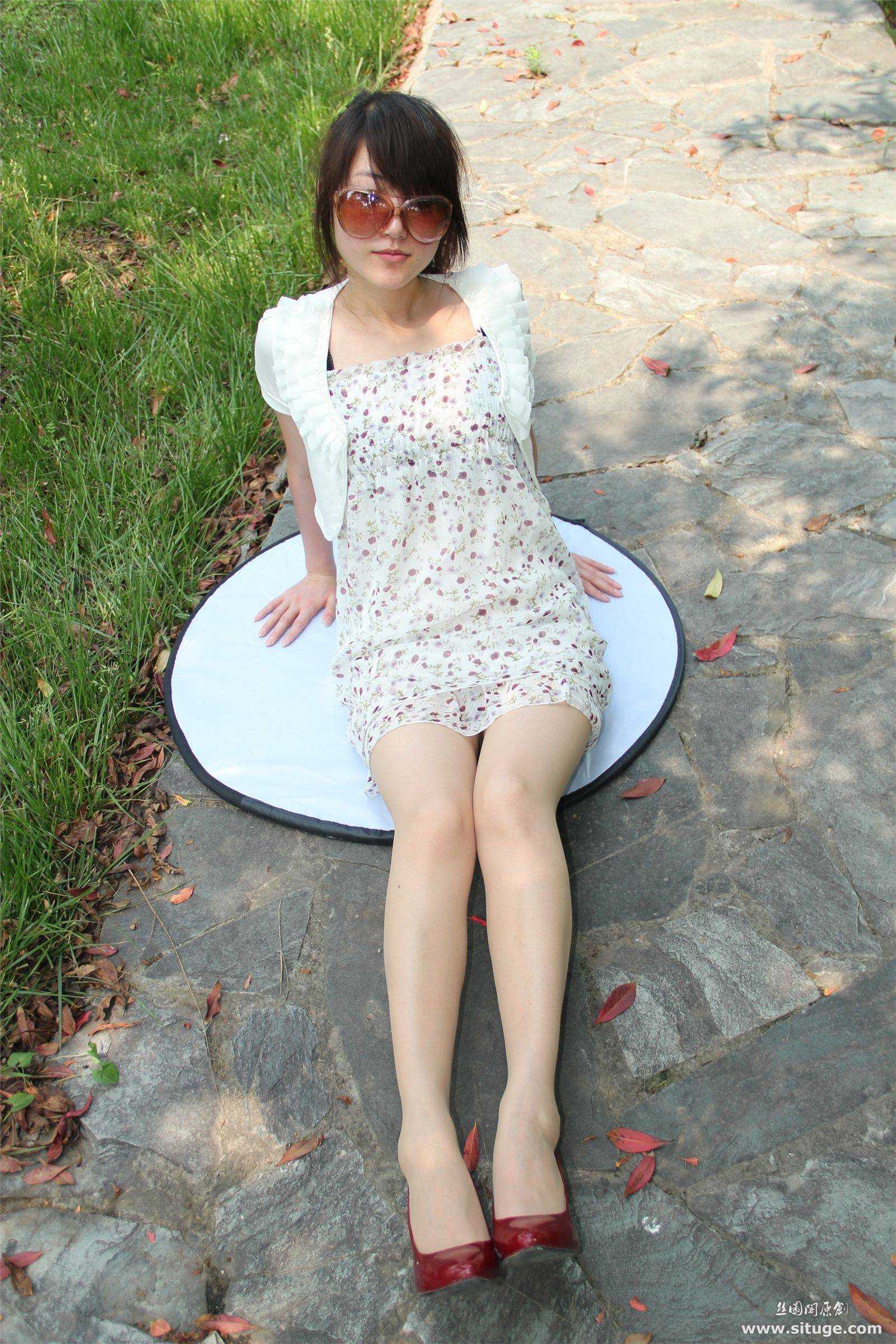 STGNo.005 SuFei [丝图阁]丝袜美腿套图