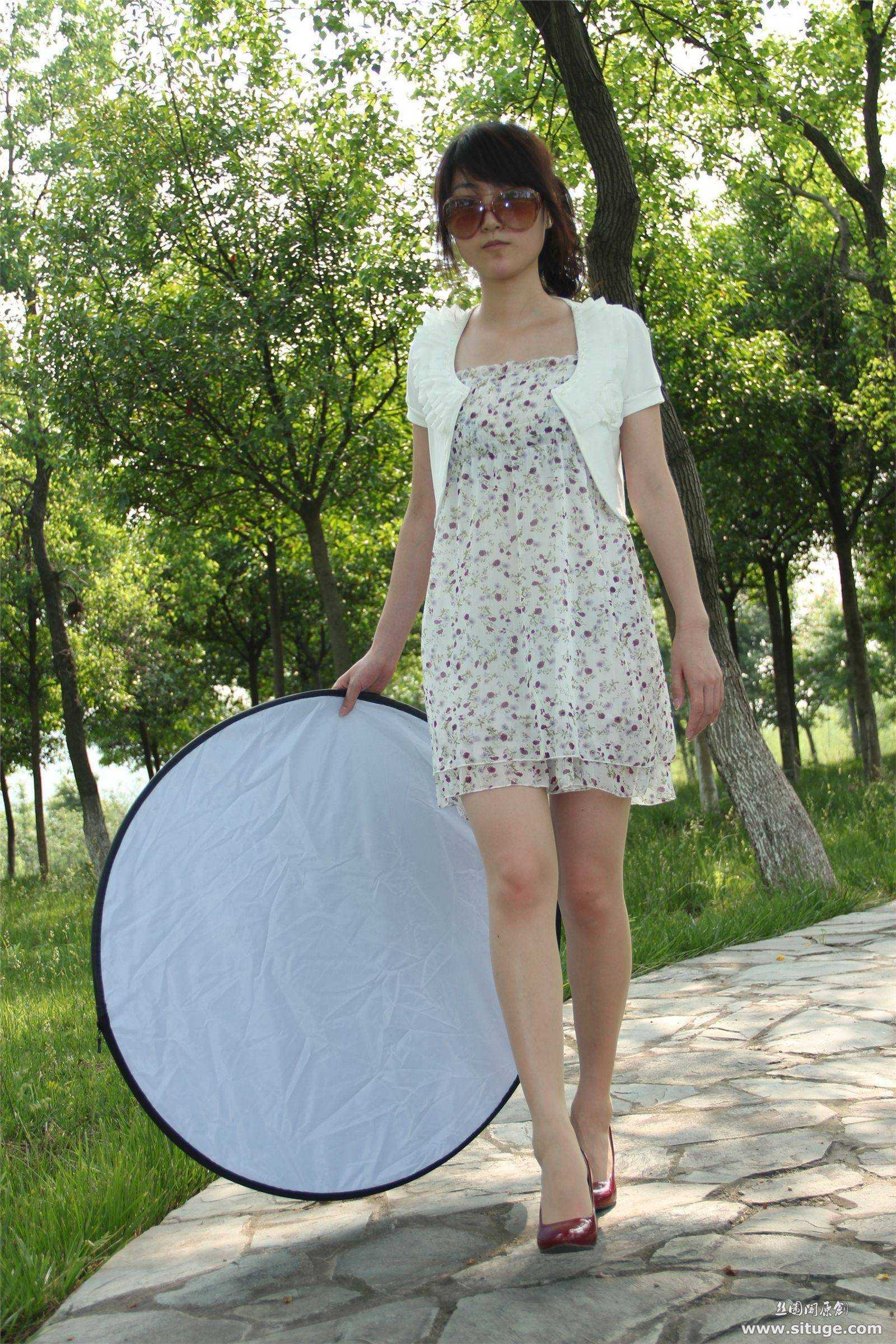 STGNo.005 SuFei [丝图阁]丝袜美腿套图