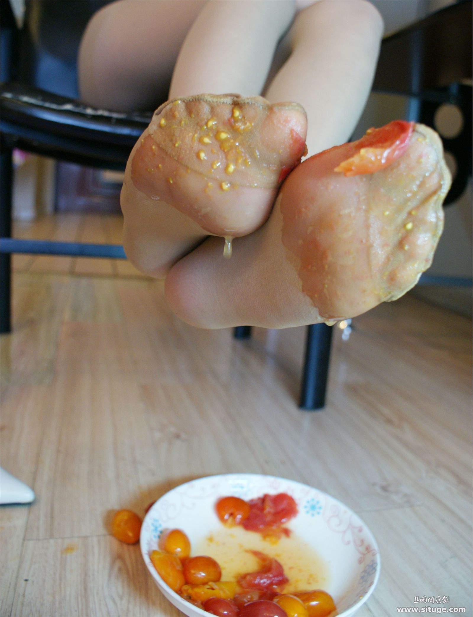 STGNo.007 Tina [丝图阁]丝袜美腿套图