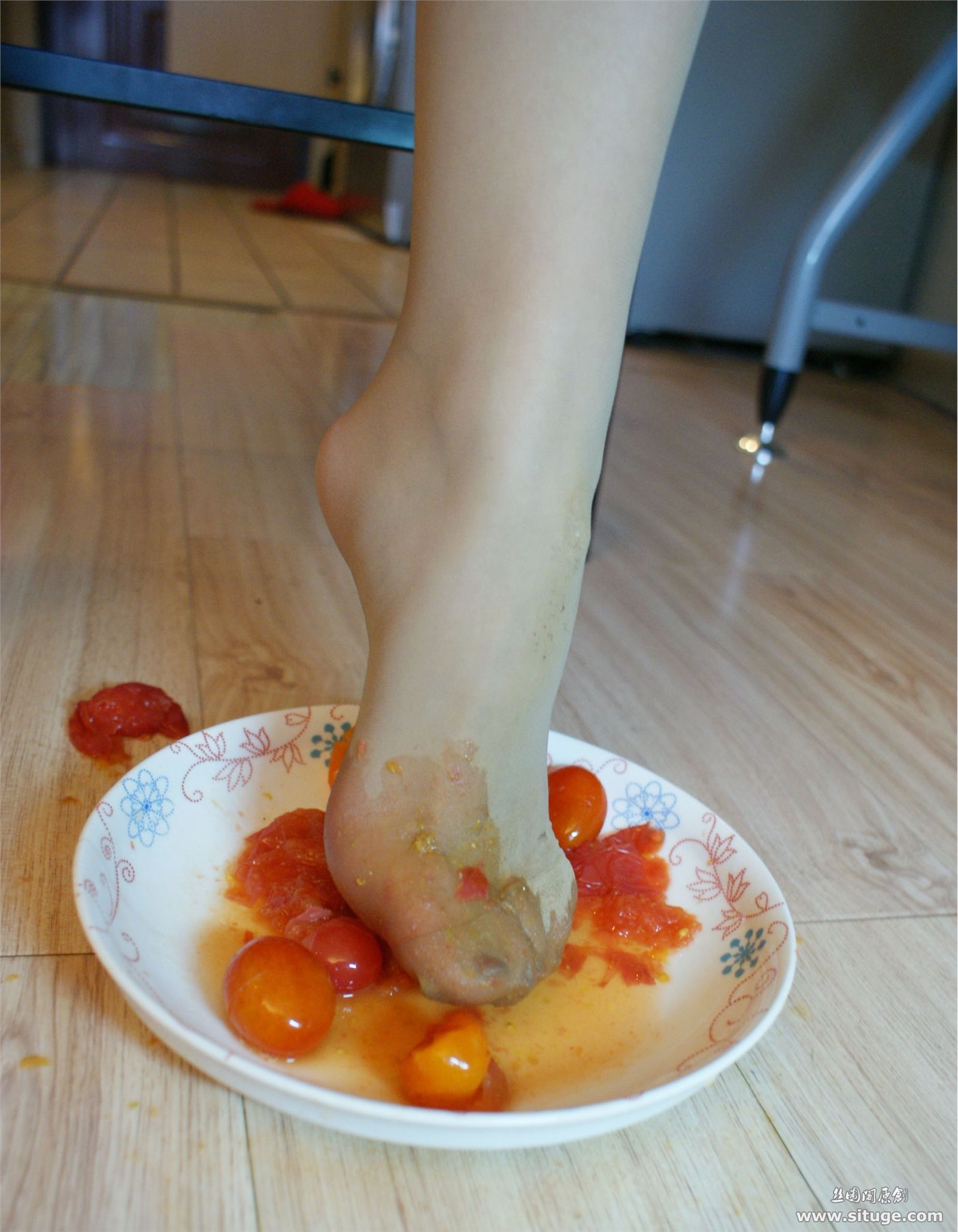 STGNo.007 Tina [丝图阁]丝袜美腿套图