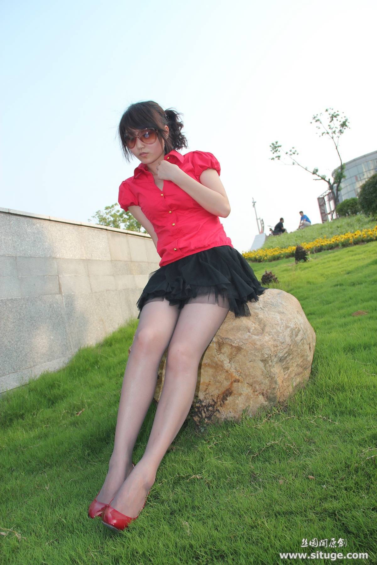 丝图阁丝袜美女美腿套图 STGNo.012 SuFei