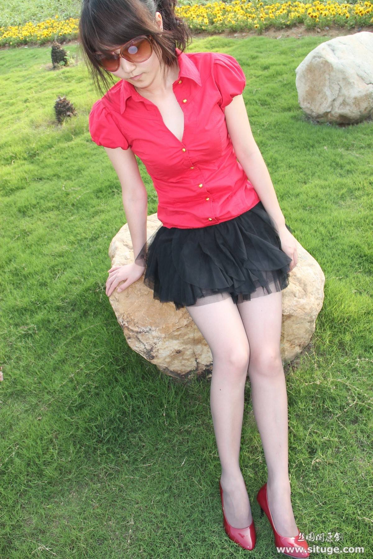 丝图阁丝袜美女美腿套图 STGNo.012 SuFei