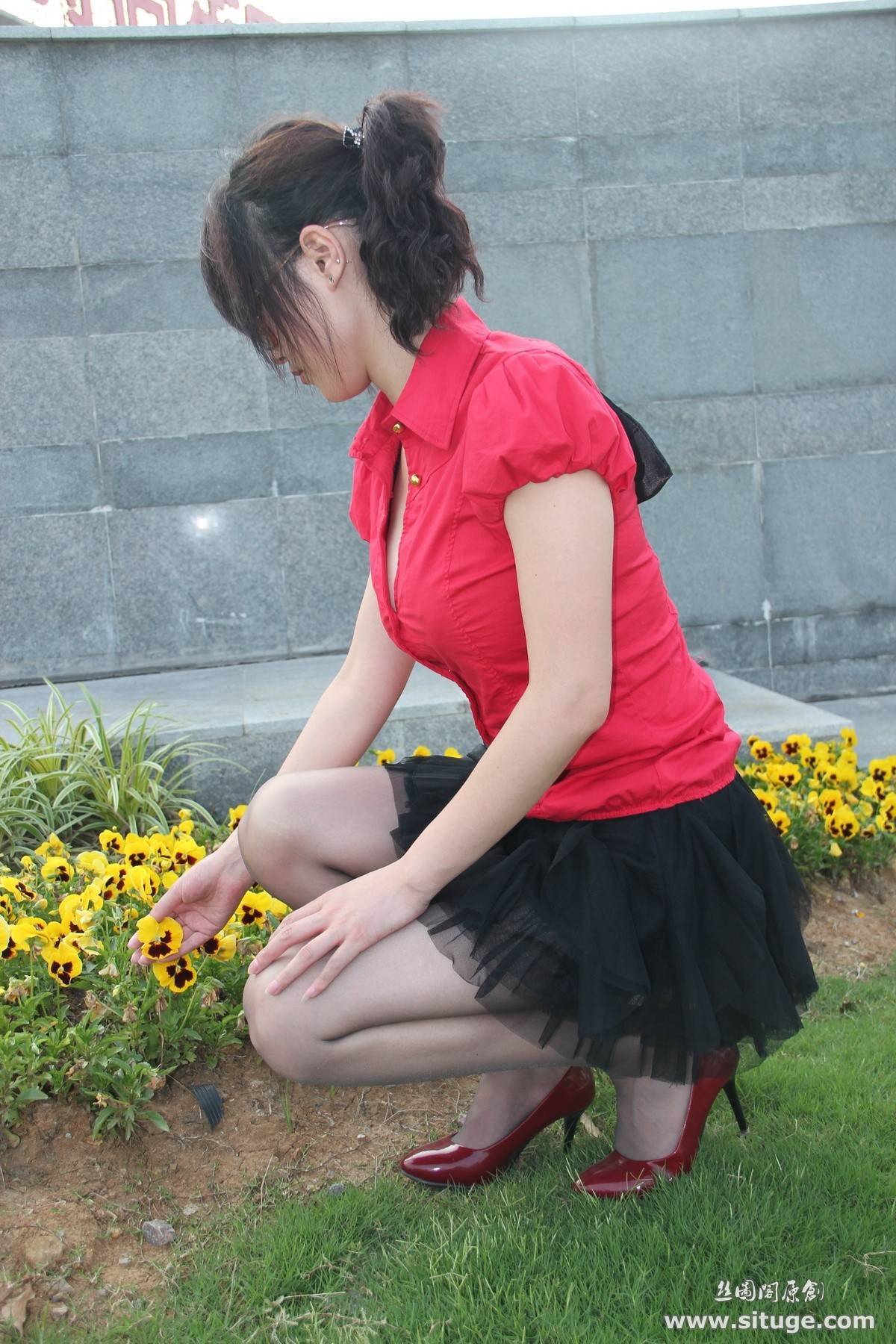 丝图阁丝袜美女美腿套图 STGNo.012 SuFei