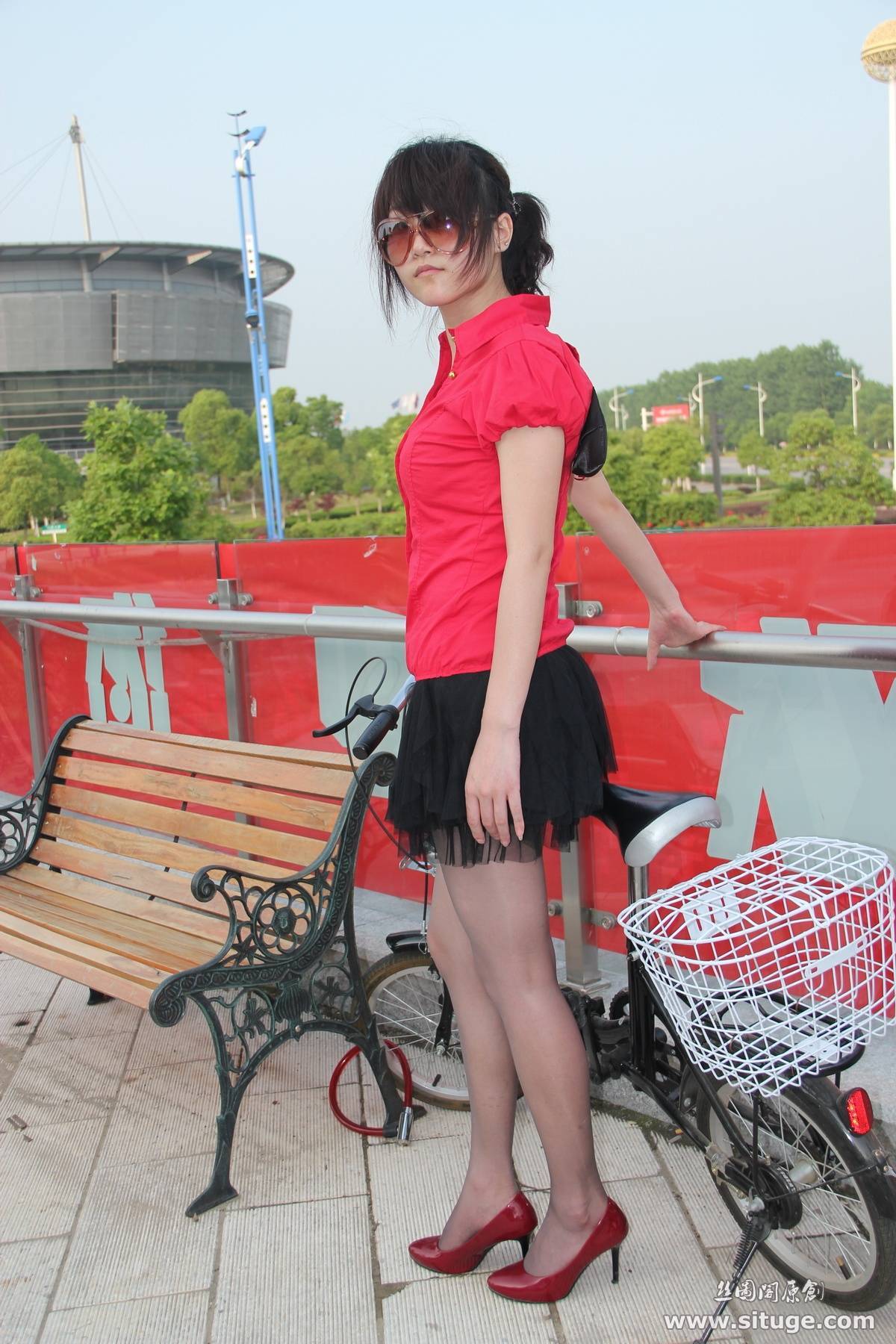 丝图阁丝袜美女美腿套图 STGNo.012 SuFei