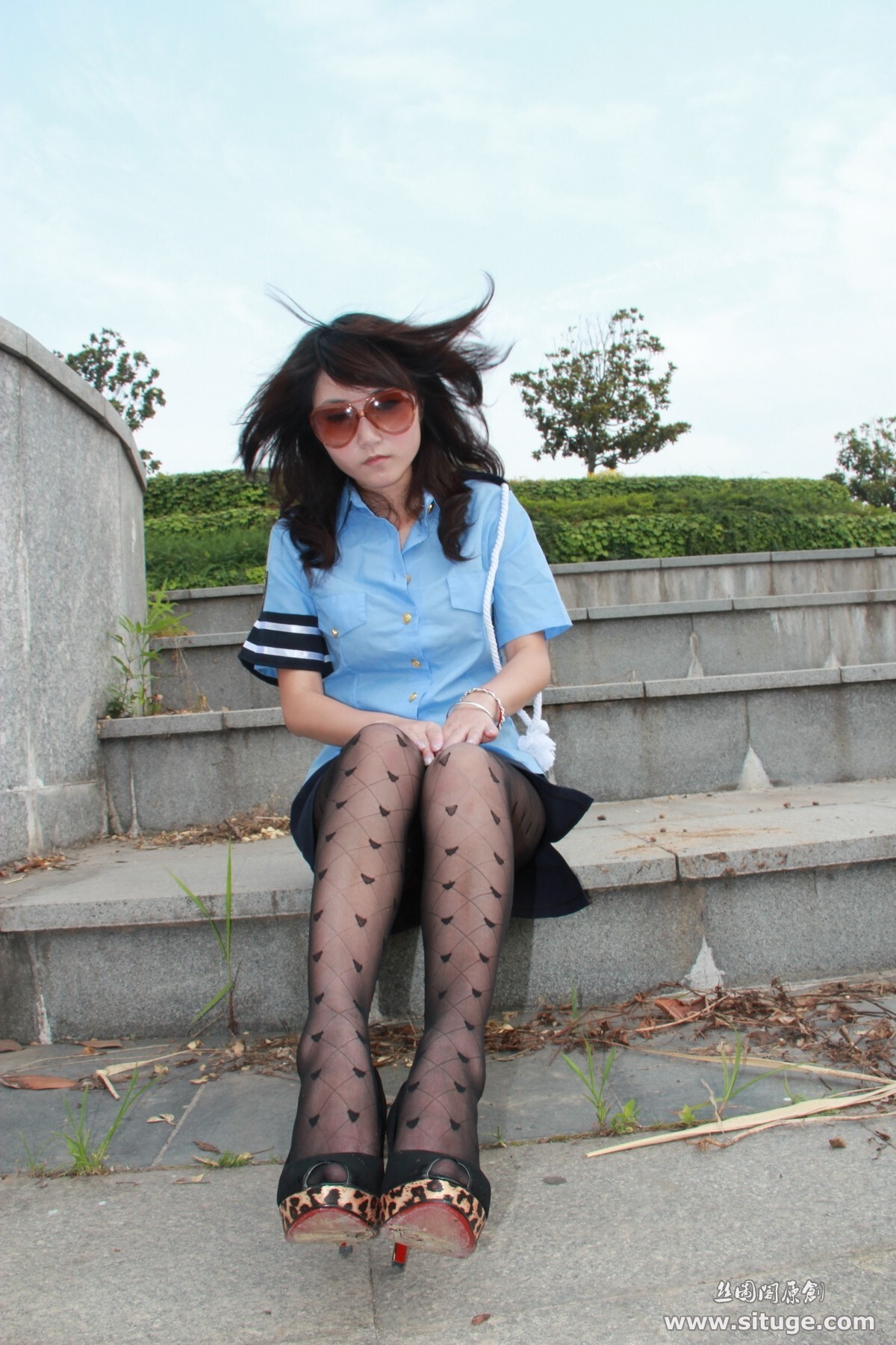 丝图阁户外丝袜写真 STGNo.024 Sufei 丝袜美女美腿模特