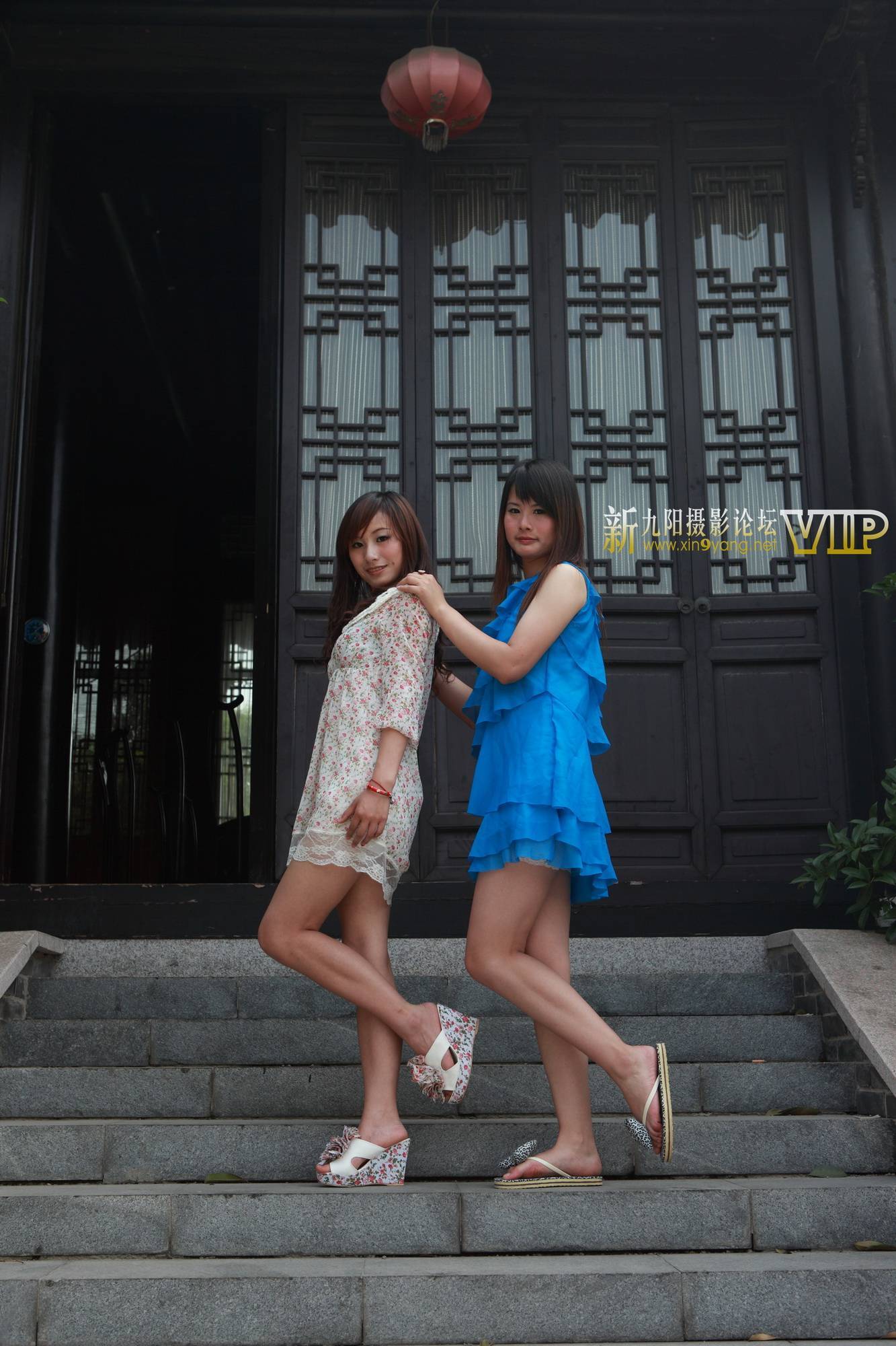 [新九阳]VIP套图啤酒厂的双爱 丝袜美女图片