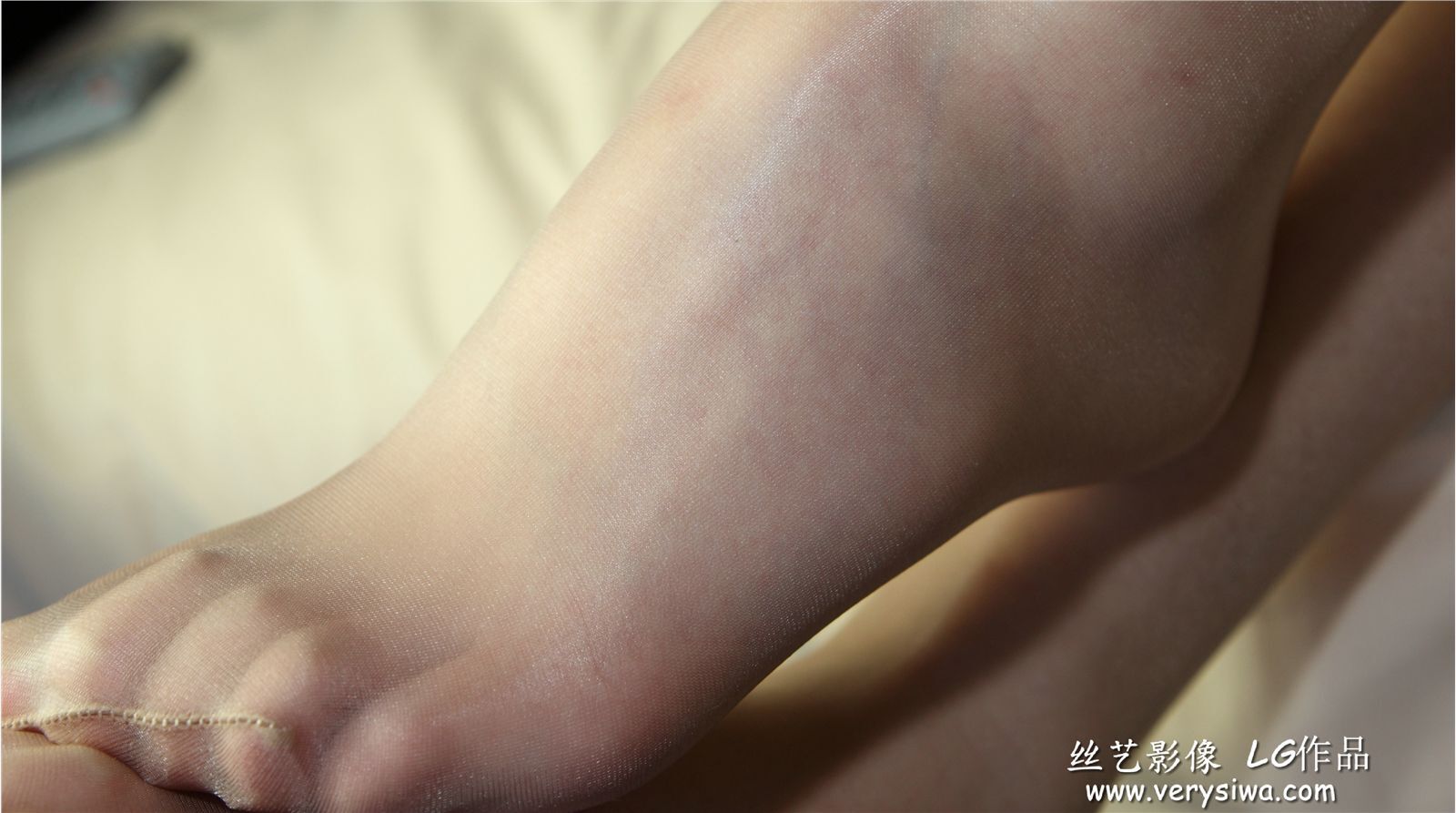 [丝艺影像]NO.006 初见惊艳再见依然　NO.007 紫裙魅影 丝袜美女诱惑