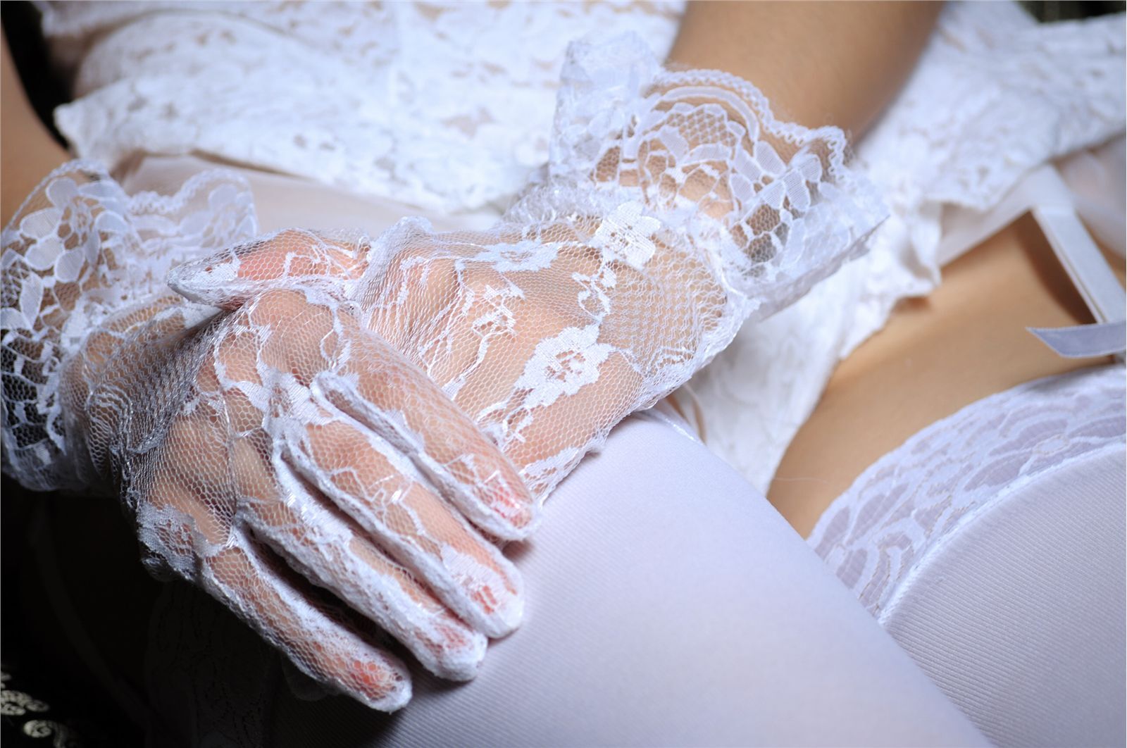 [丝间舞] 2013.04.02 Vip NO.376 另类吊带白色丝袜