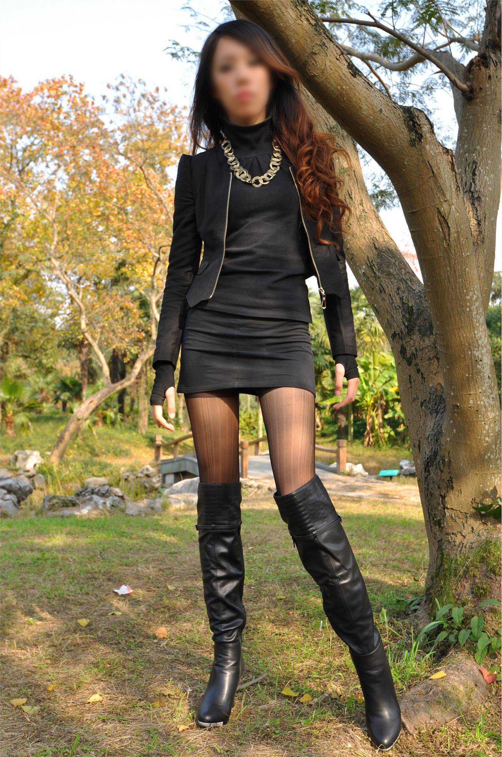 [丝间舞VIP]NO.351 初秋美靴 丝间舞真实公园外拍 唯美丝袜美女